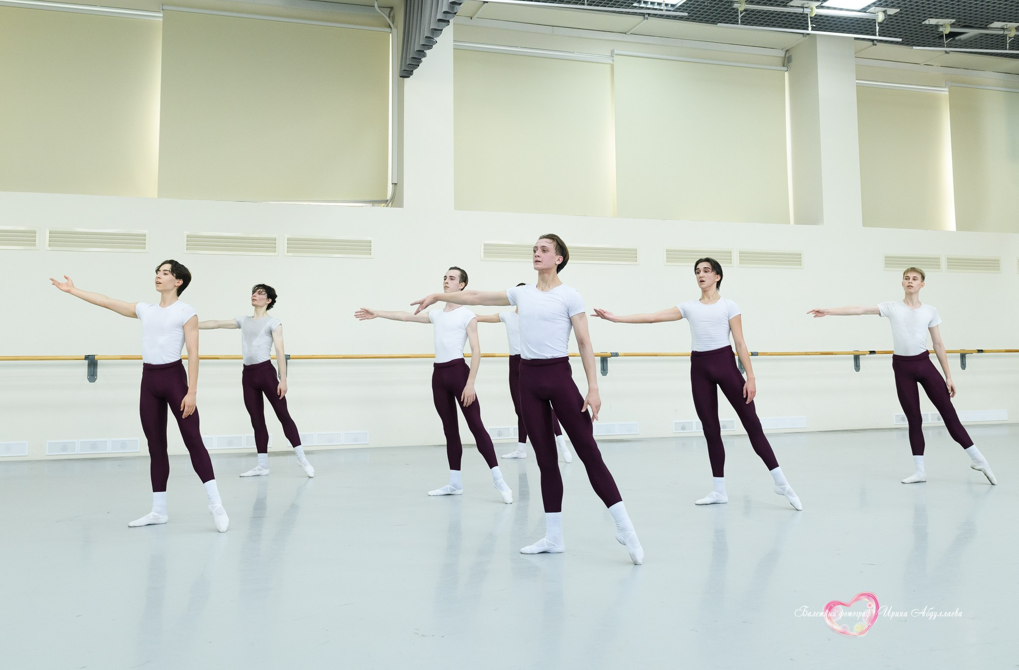 Госэкзамен выпускников МГХУ им. Лавровского — Мальчики — 2025 г