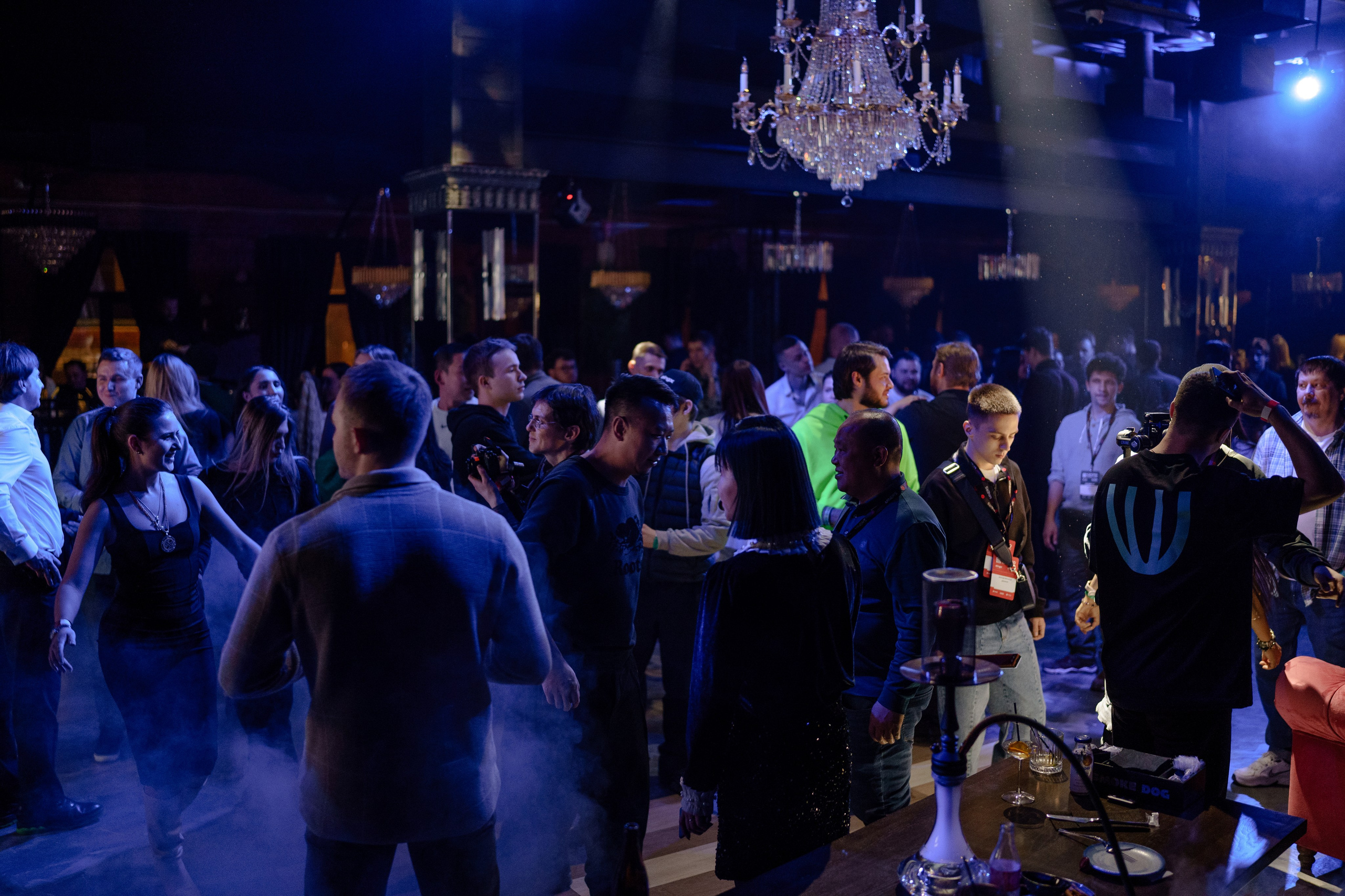 Crypto Summit 2024 After Party в SMOKE DOG. Репортажный фотограф Москва Сергей Дружинин
