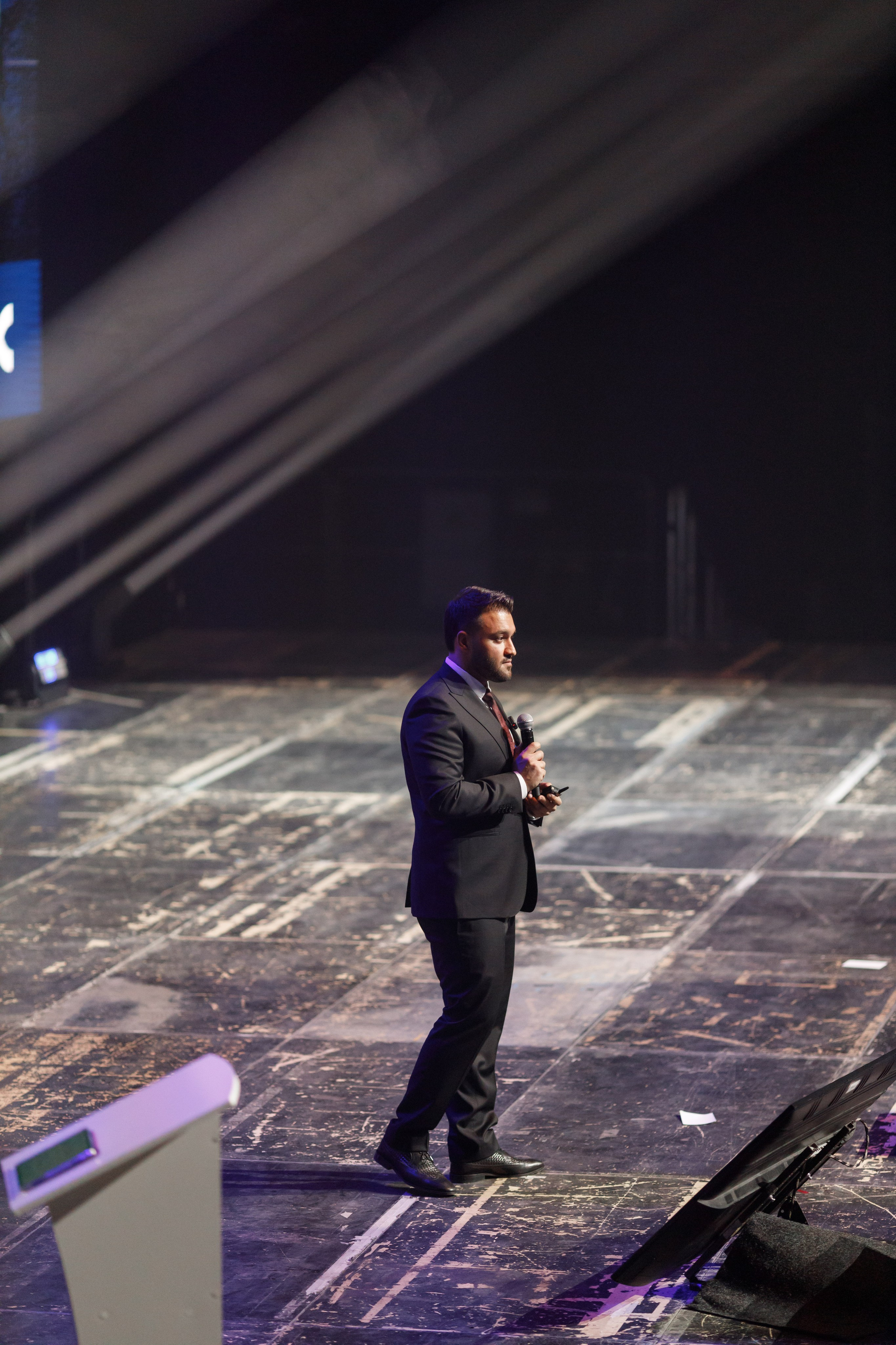 Crypto Summit 2025. Свадебный и репортажный фотограф (Москва, Королев и другие)