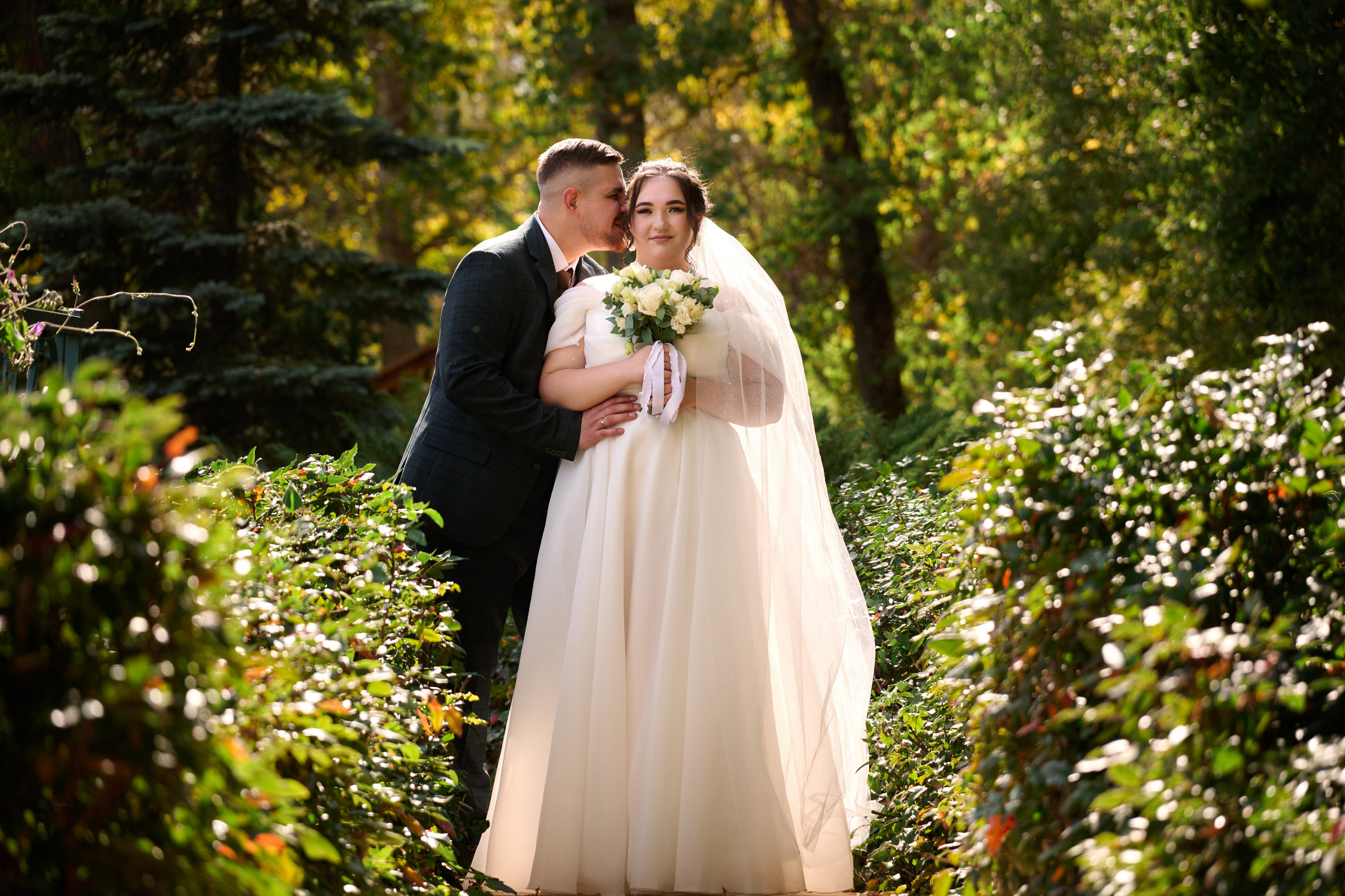 Профессиональный фотограф Старый Оскол, Губкин — свадьба, венчание, крещение, юбилей и день рождения
