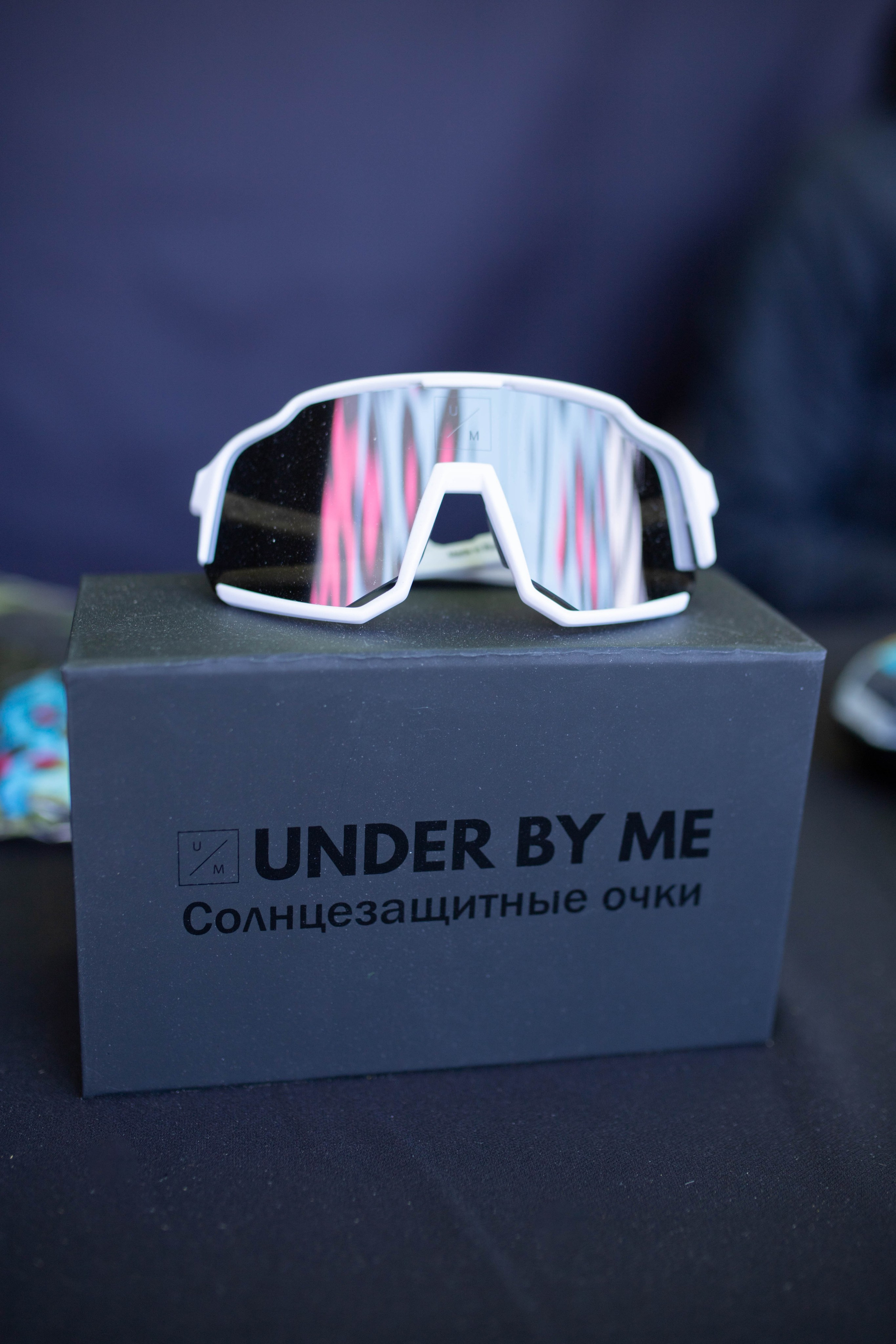 UNDER BY ME Зона экспо Московский полумарафон. Александра Мельниченко/ Бегающий фотограф