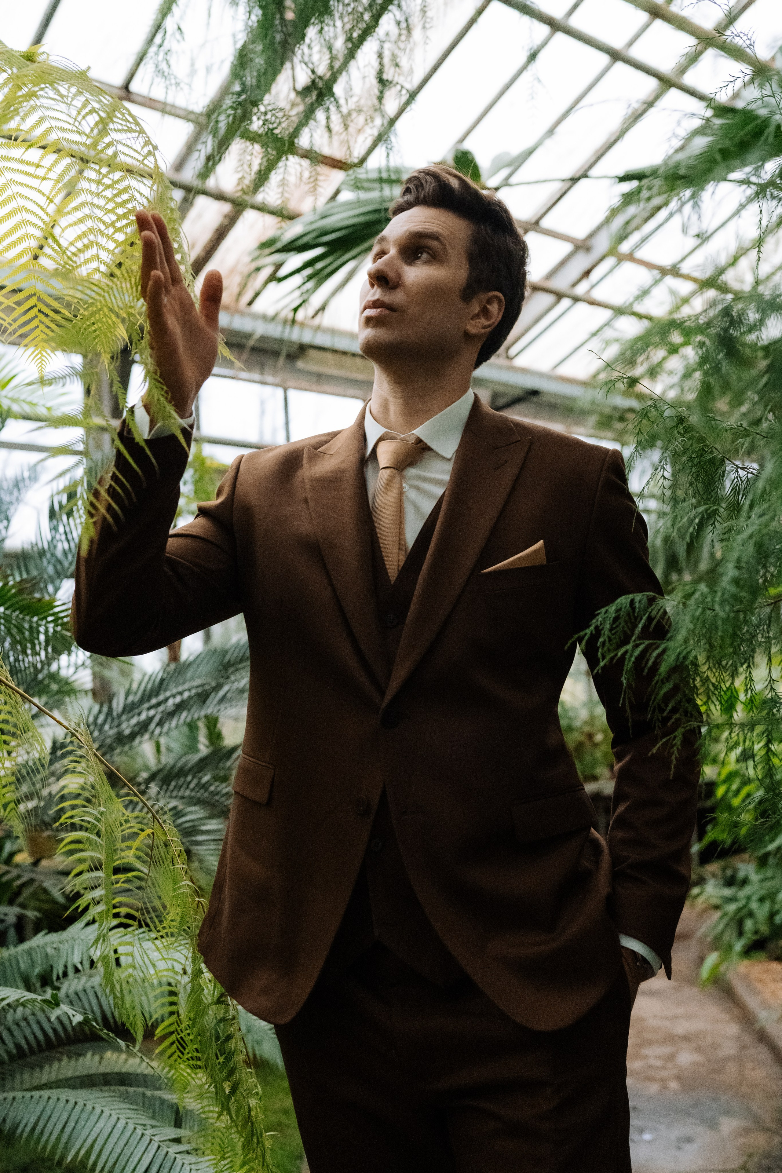 Свадебная фотосессия в оранжерее, Москва. Свадебный фотограф в Москве Анна Полушина