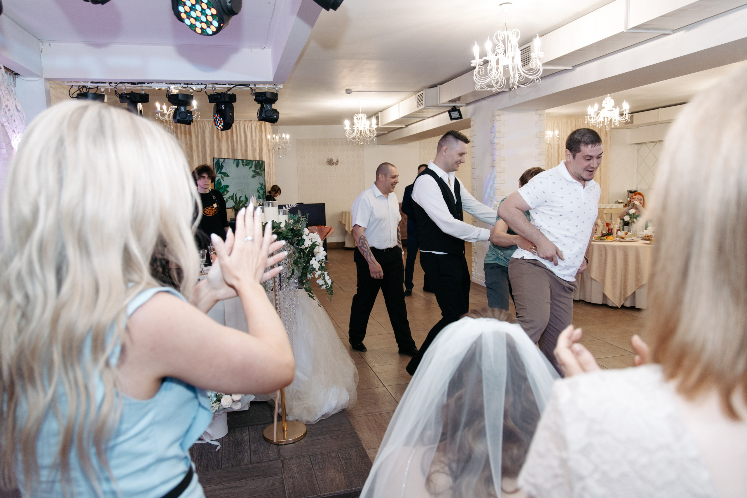 Диана и Сергей (полный день). Фотограф в Барнауле Юлия Садвокасова