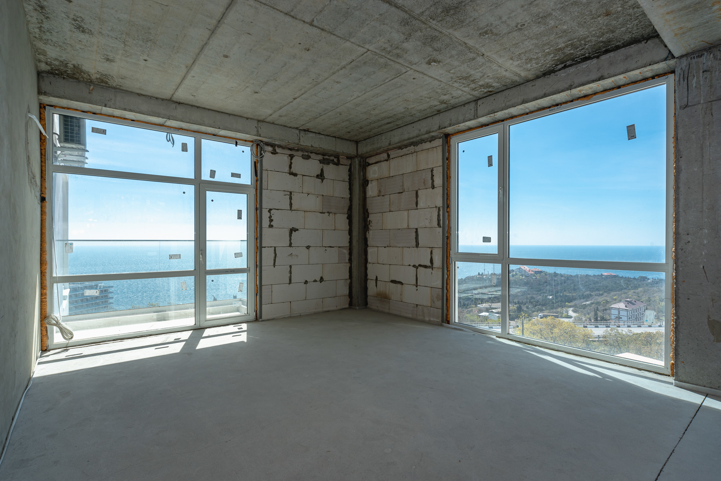 Съемка строящегося объекта. ЖК Видовой, Ялта, район замка Ласточкино Гнездо. Фотограф интерьеров Фотосъемка рекламы в Ялте и по Крыму