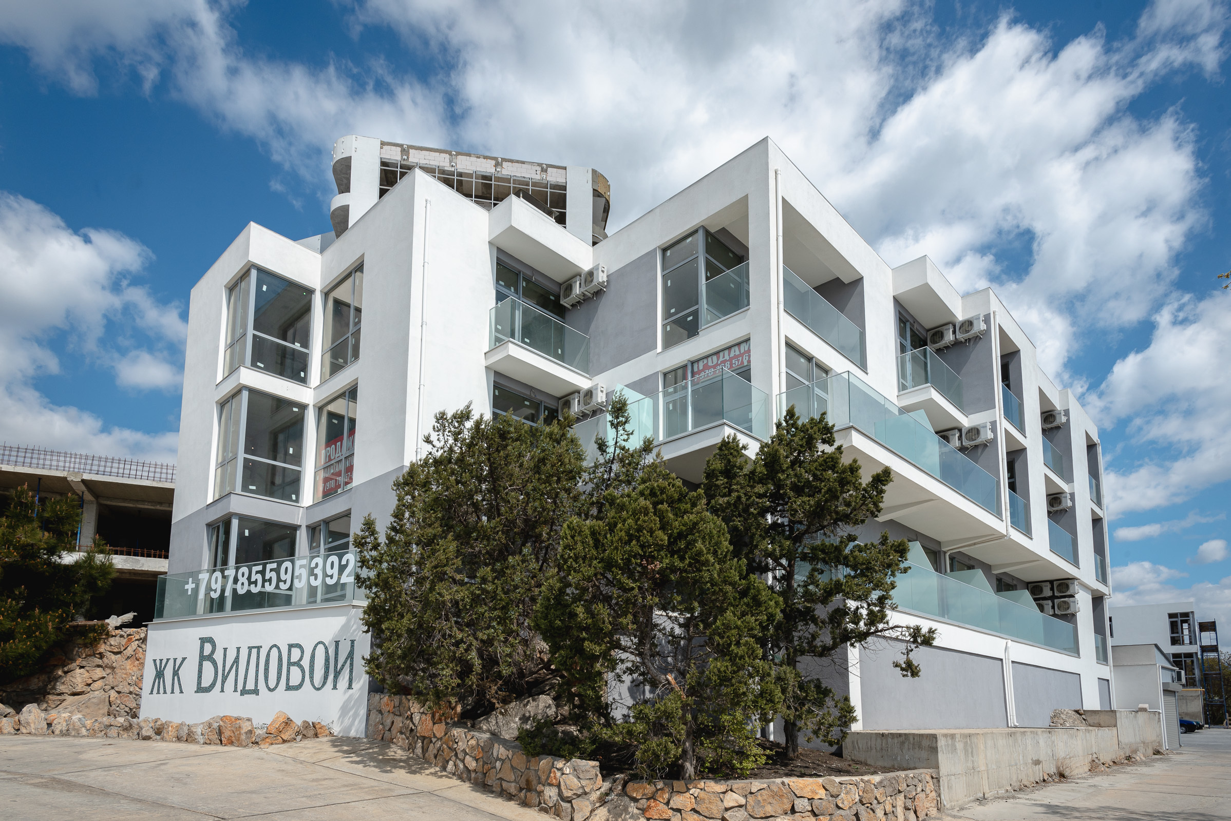 Съемка строящегося объекта. ЖК Видовой, Ялта, район замка Ласточкино Гнездо. Фотограф интерьеров Фотосъемка рекламы в Ялте и по Крыму