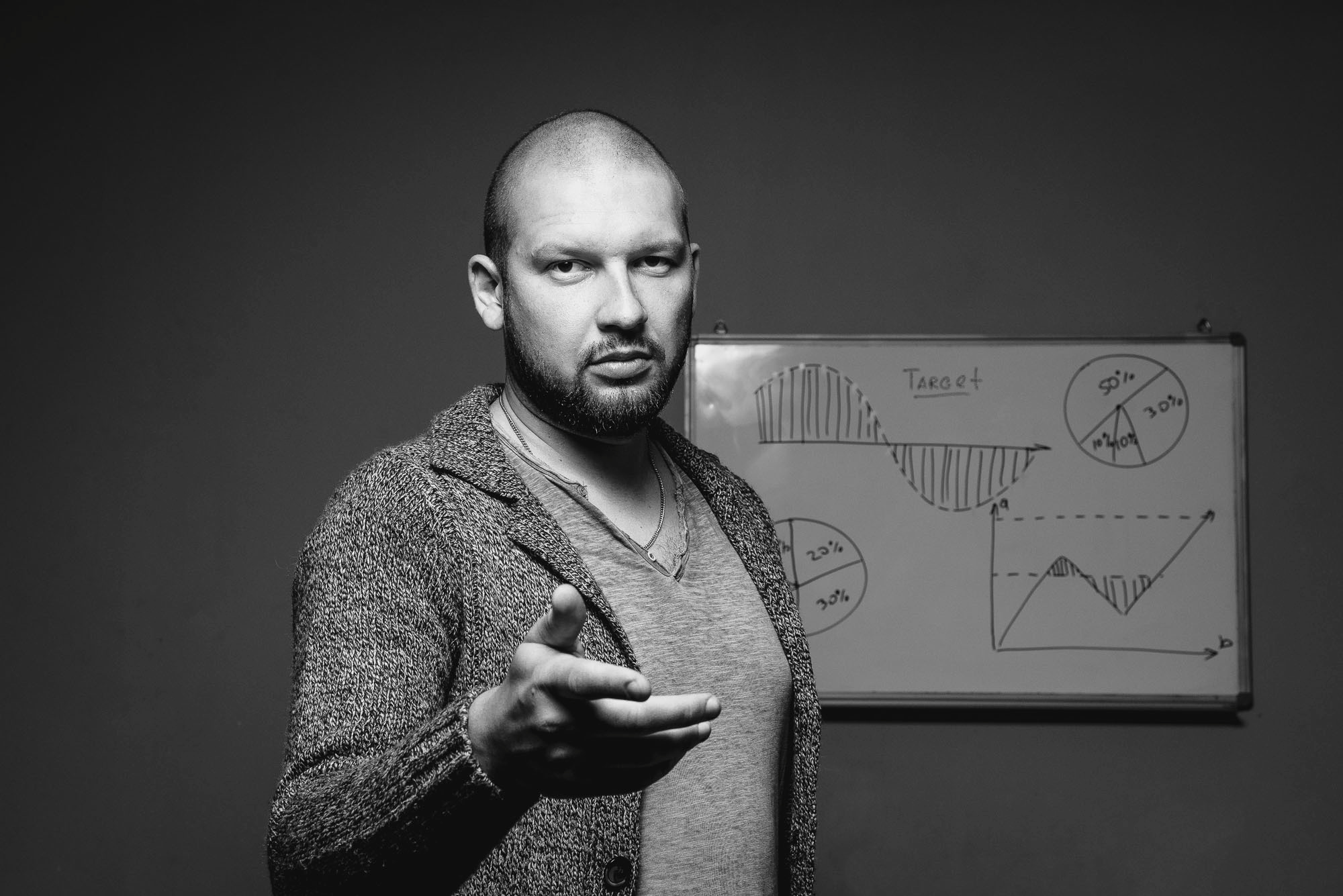 Портретная фотосессия коллектива рекламного агентства в Ялте. Фотограф интерьеров Фотосъемка рекламы в Ялте и по Крыму