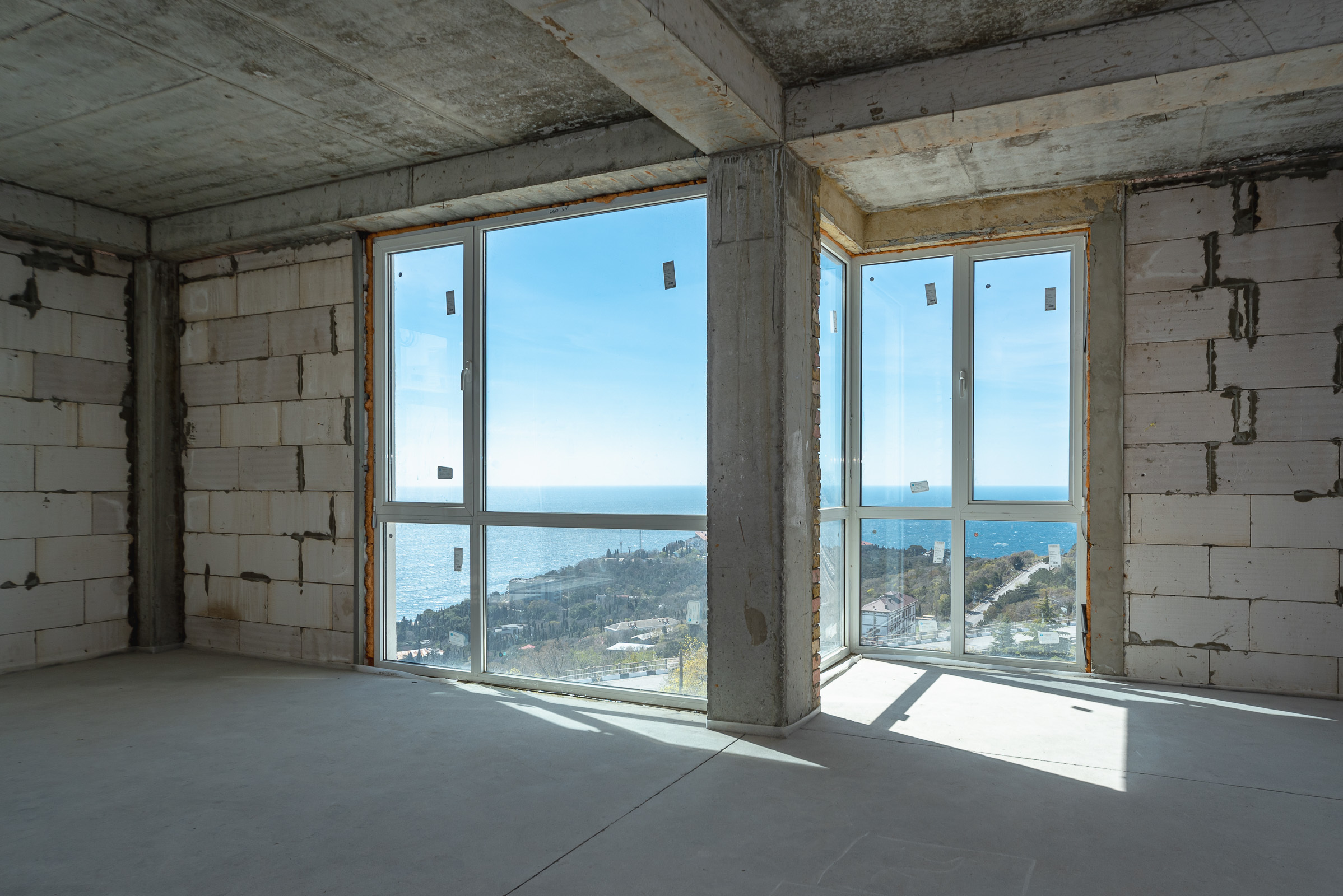 Съемка строящегося объекта. ЖК Видовой, Ялта, район замка Ласточкино Гнездо. Фотограф интерьеров Фотосъемка рекламы в Ялте и по Крыму