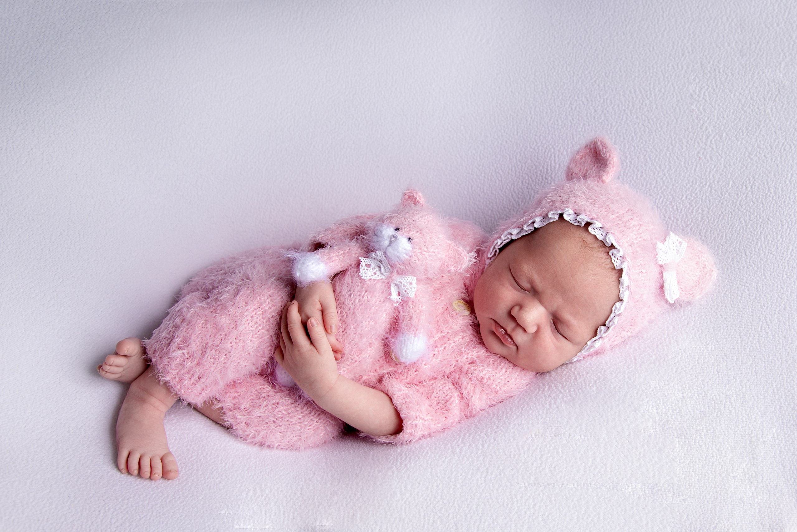 Фотосессия новорожденных в Ижевске. Фотограф новорожденных в Ижевске Анастасия Преснякова