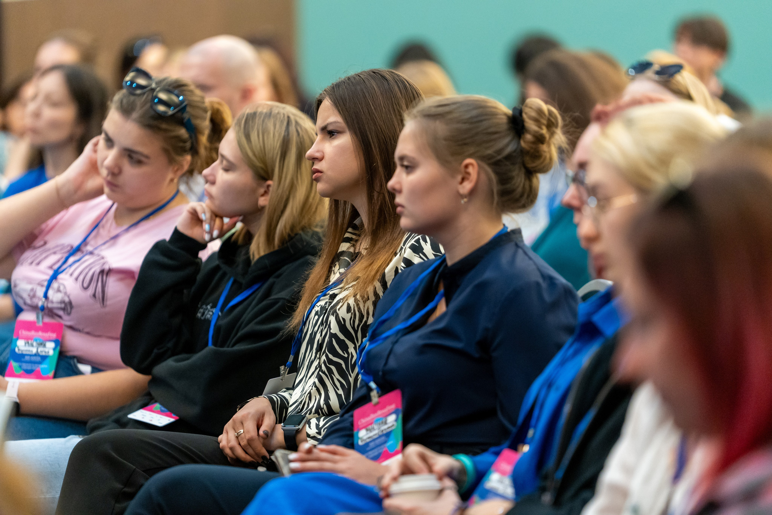 ChinaRosaFest 2024. Репортажный фотограф в Красной Поляне и Сочи Павлюченко Екатерина
