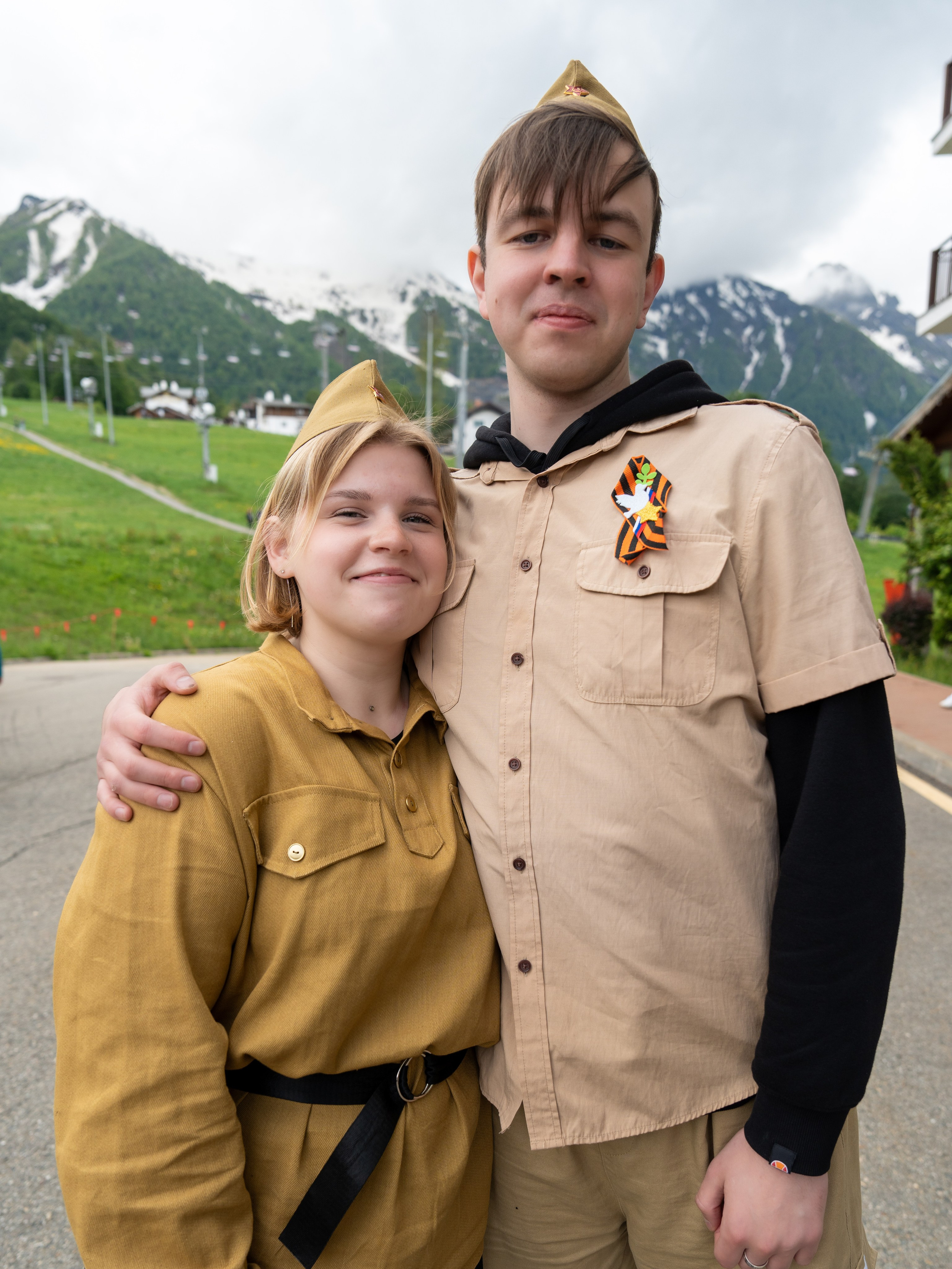 Шествие бессмертного полка 9 мая 2024 Rosa Springs. Репортажный фотограф в Красной Поляне и Сочи Павлюченко Екатерина