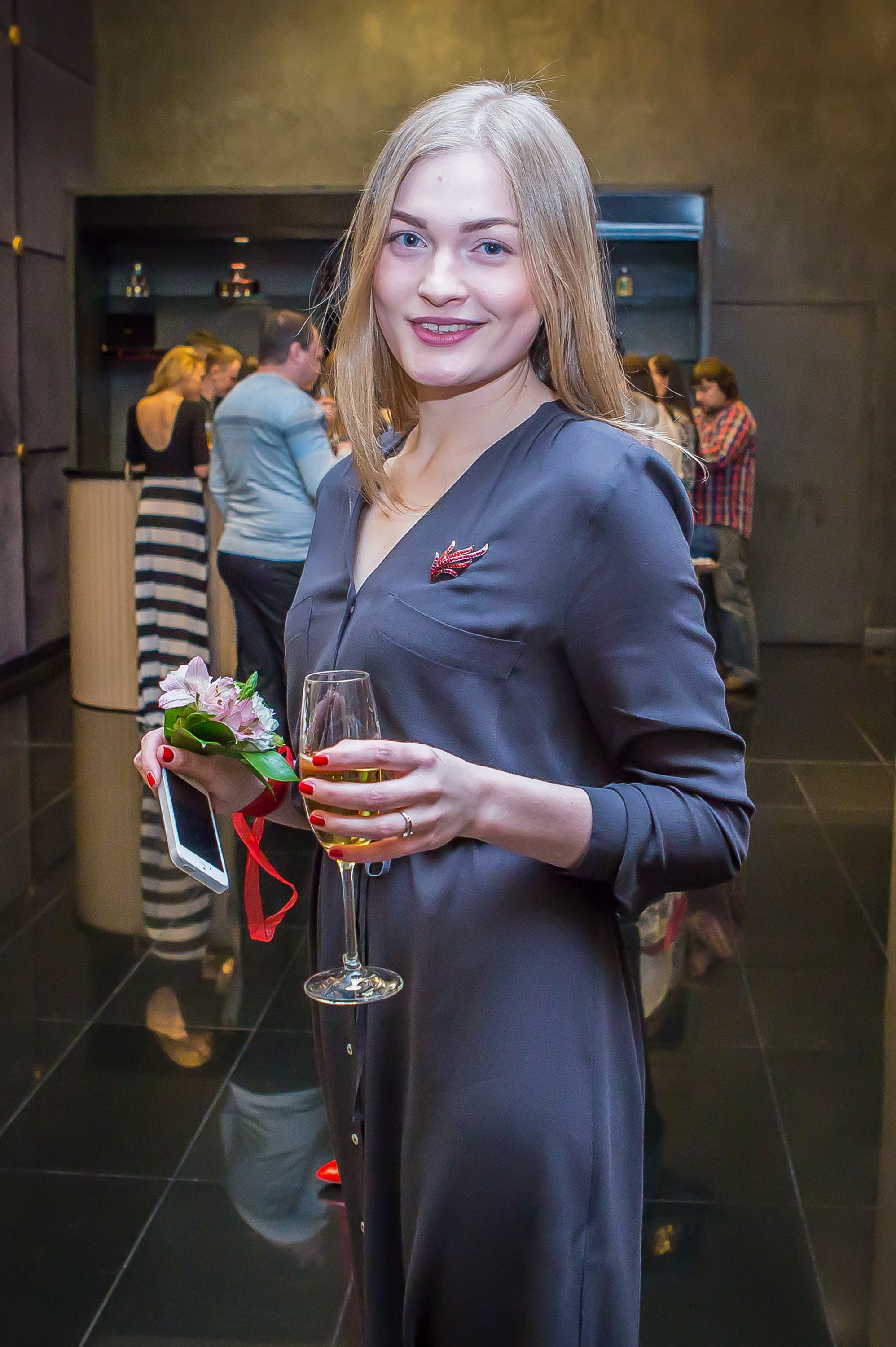 КОРПОРАТИВ. Фотограф для маркетплейсов Михаил Бове