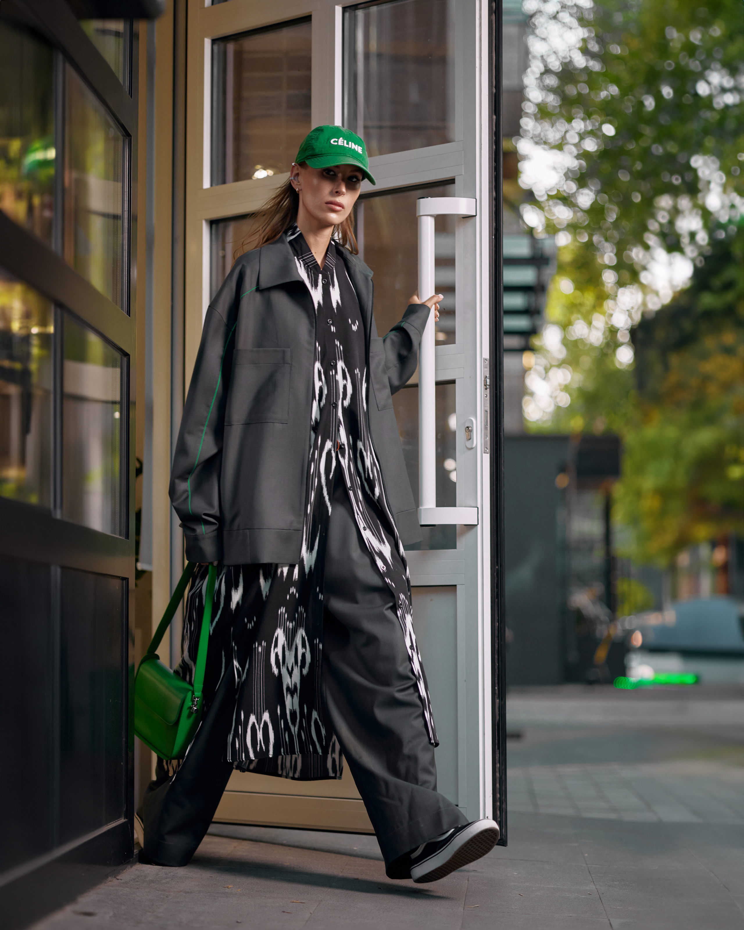 Street style slt. Коммерческий фотограф