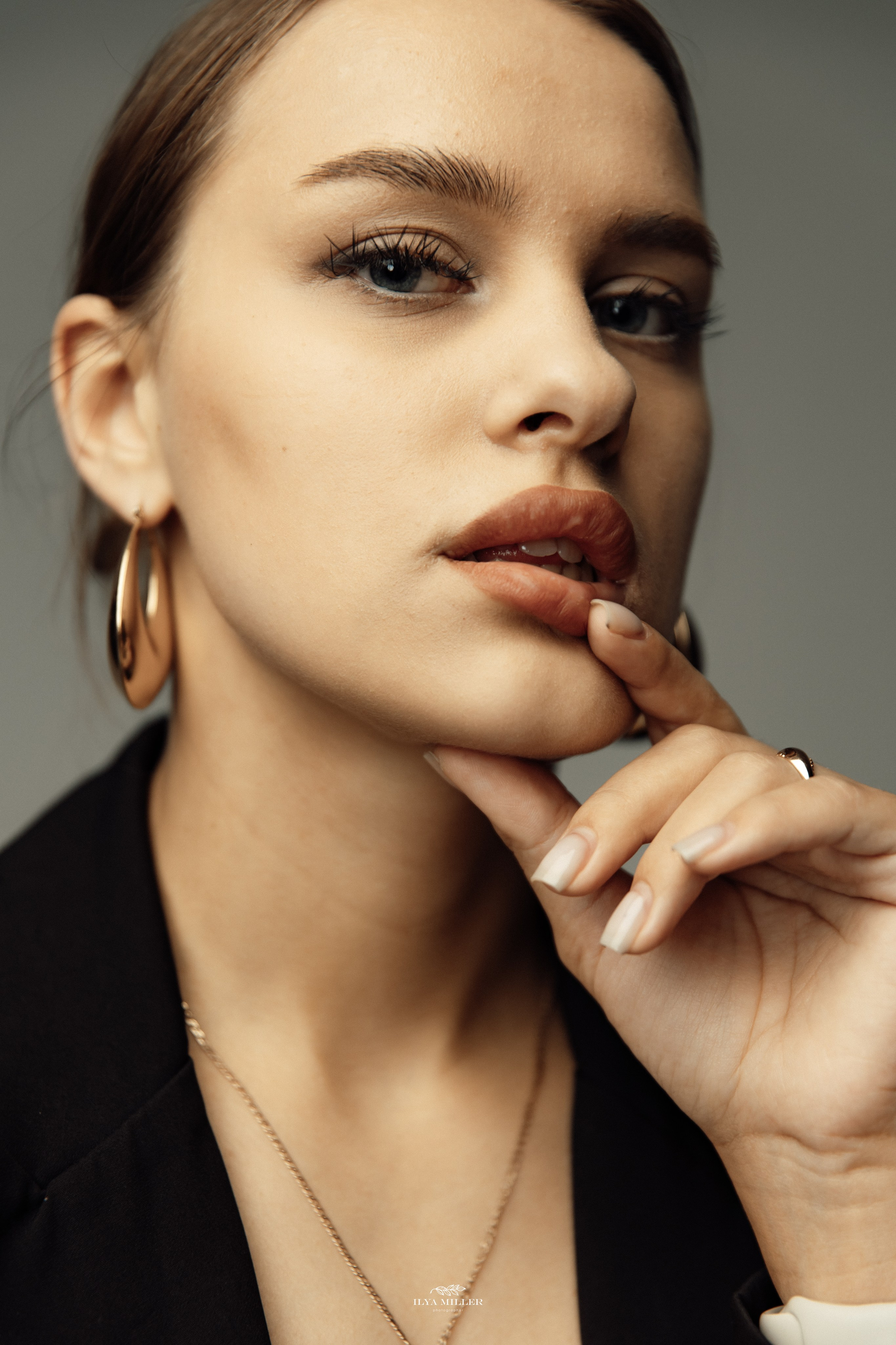 Оля / Фактура. Фотограф Калининград Илья Миллер