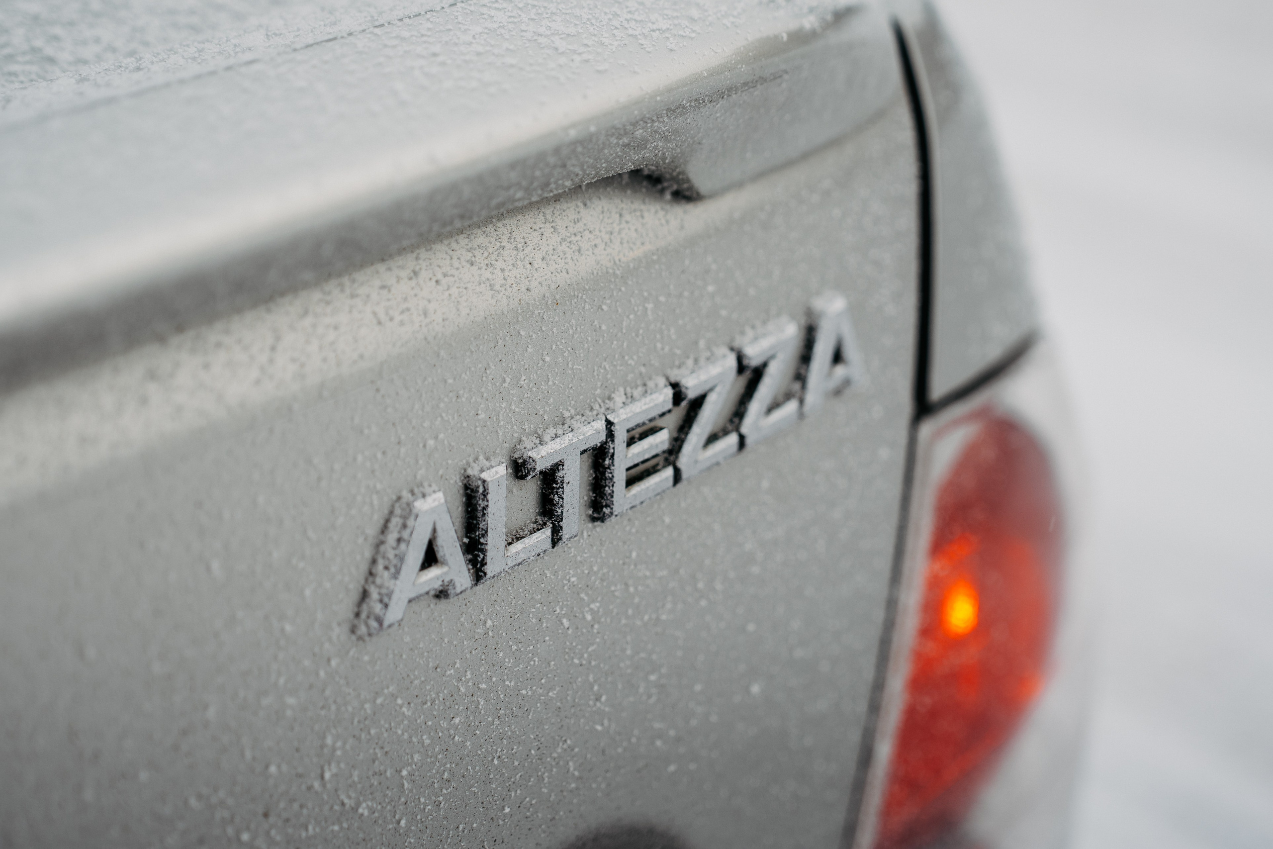 Toyota Altezza. Фотограф, видеограф и пилот дрона на Байкале