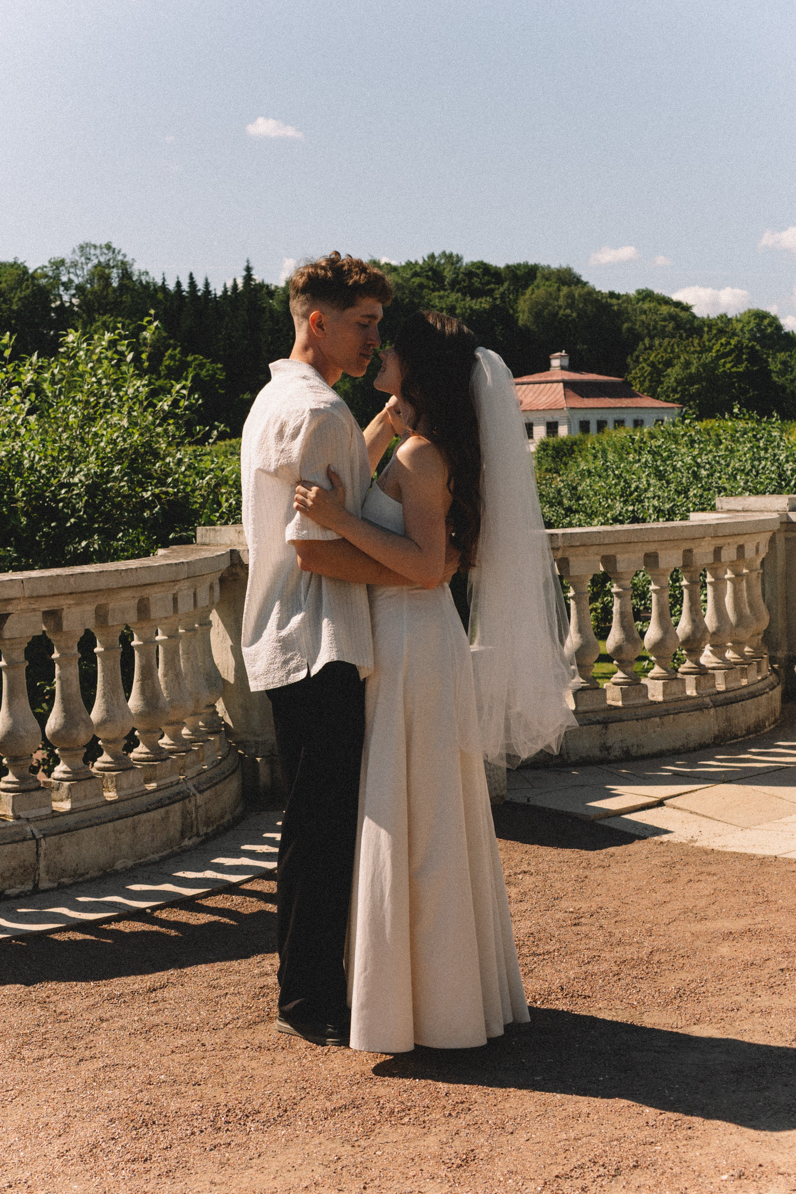 СВАДЕБНАЯ СЬЕМКА В ПЕТЕРГОФЕ И СЬЕМКА РЕПОРТАЖА В ЗАГСЕ ПЕТЕРГОФА. Профессиональный фотограф, Санкт-Петербург — Виктория Богомолова