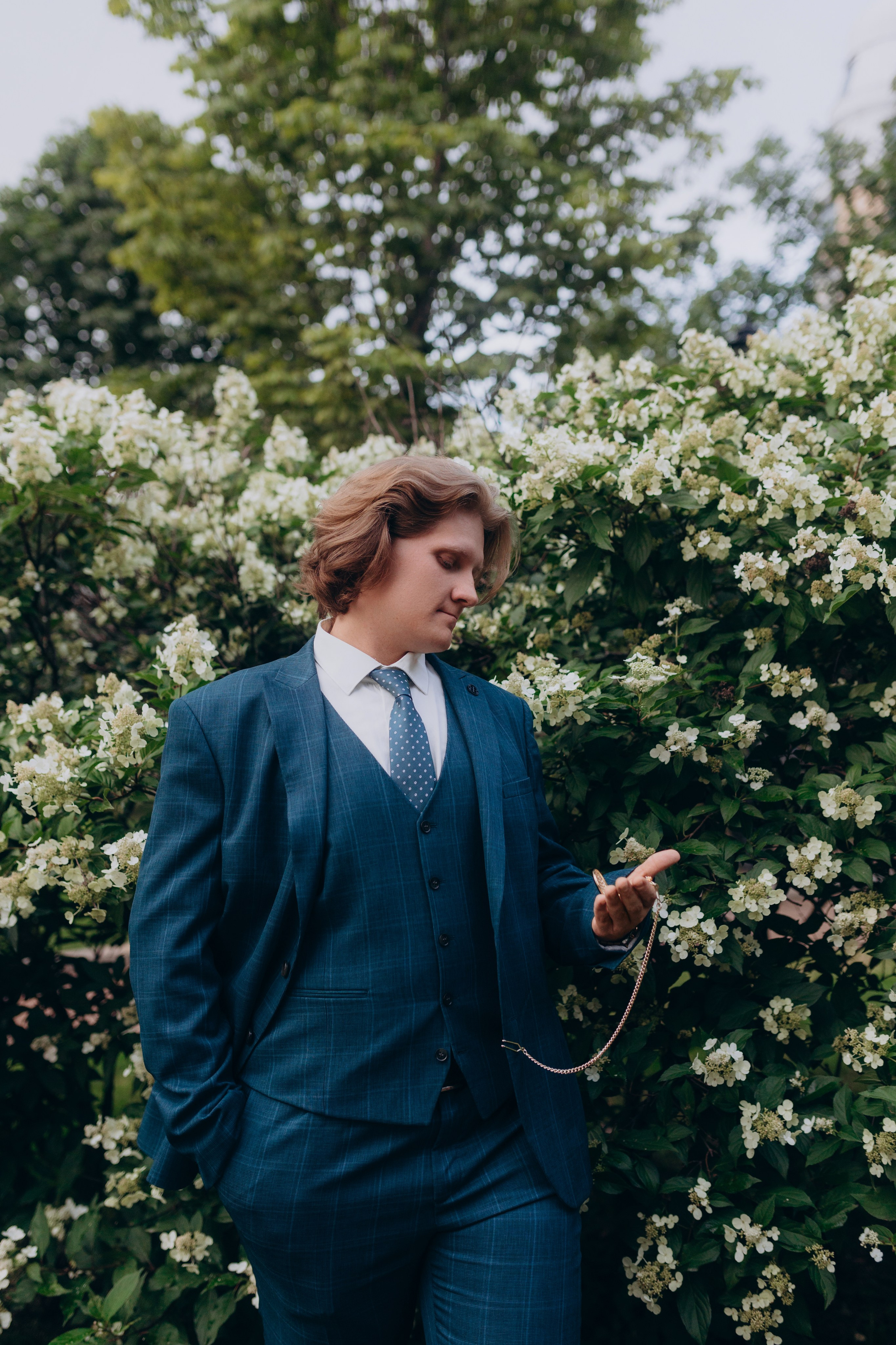 Фотосессия лавстори в сердце Петроградки пары будто из Сказки). Фотограф в Санкт-Петербурге Разиля Идиятуллина