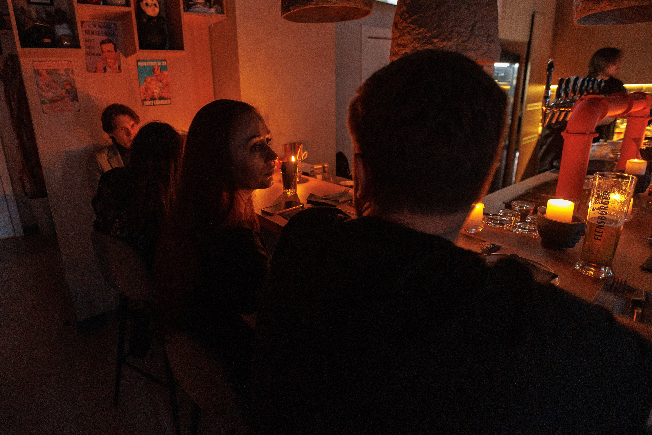 Гастроужин Поселенцы в гостях у Самозванцев