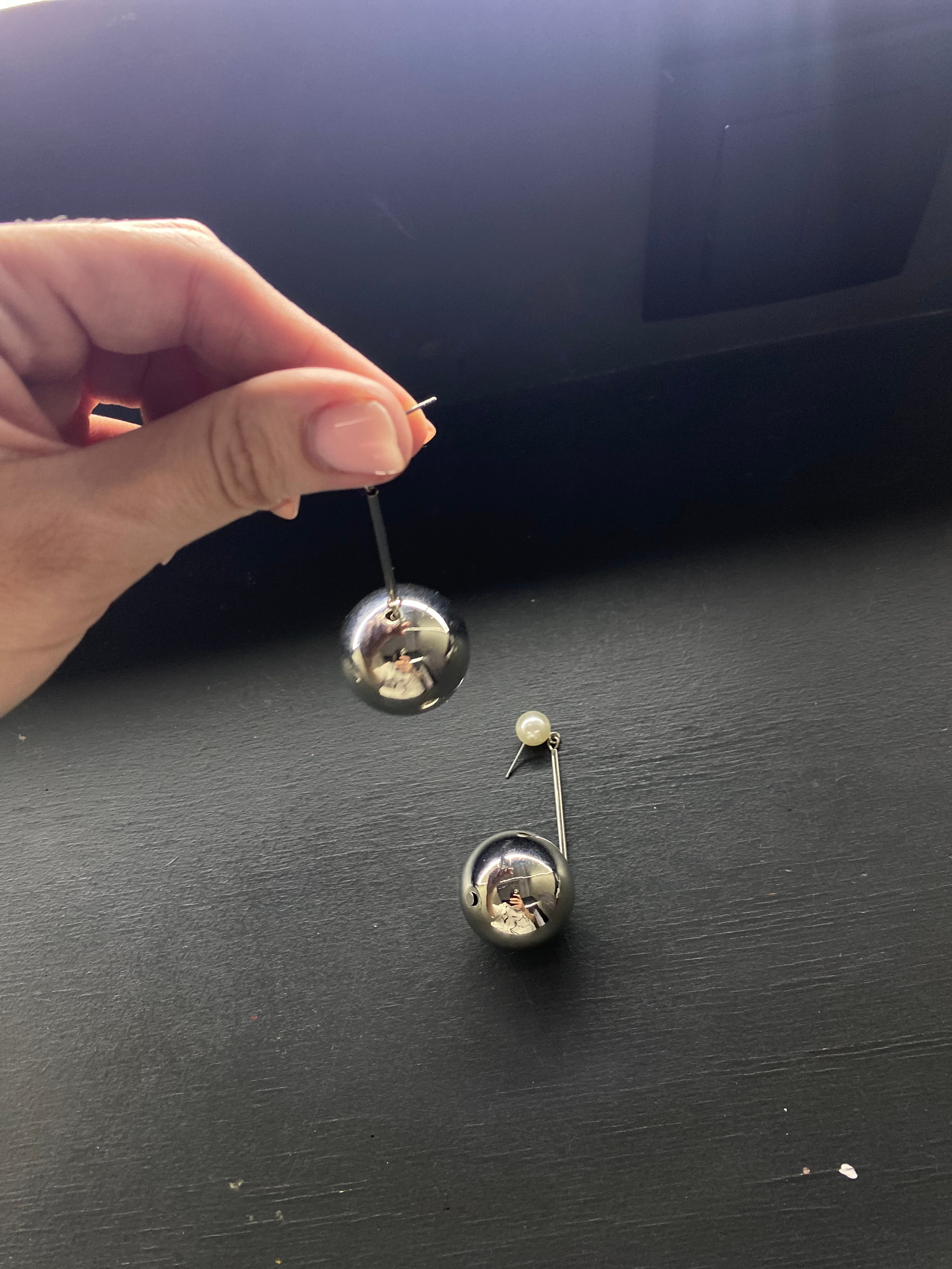 серьги длинные с крупной бусиной