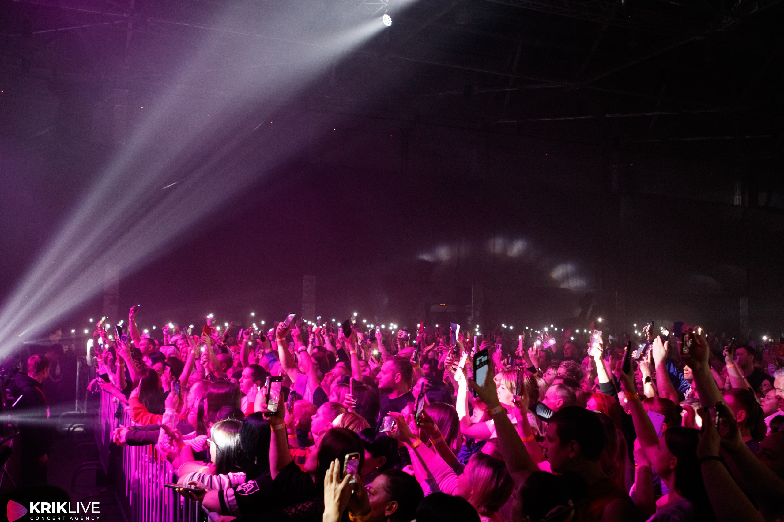 Дискач 90-х. Портретный и пейзажный фотограф Никита Павлов