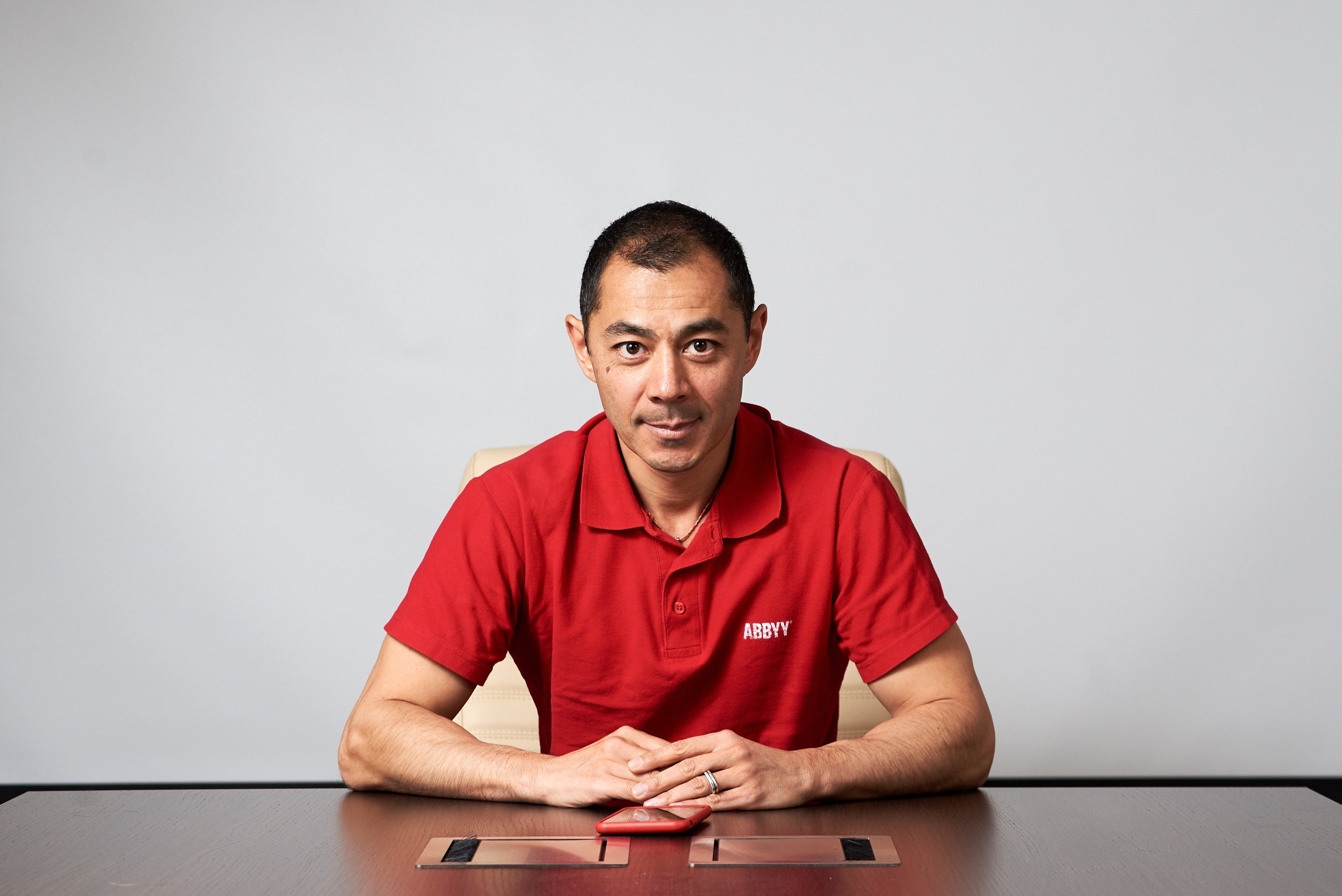 Бизнес-портреты и съемка команд в Москве — в офисе или студии. Герман Лепёхин коммерческий фотограф в Москве: репортаж, портреты, интерьеры, производство