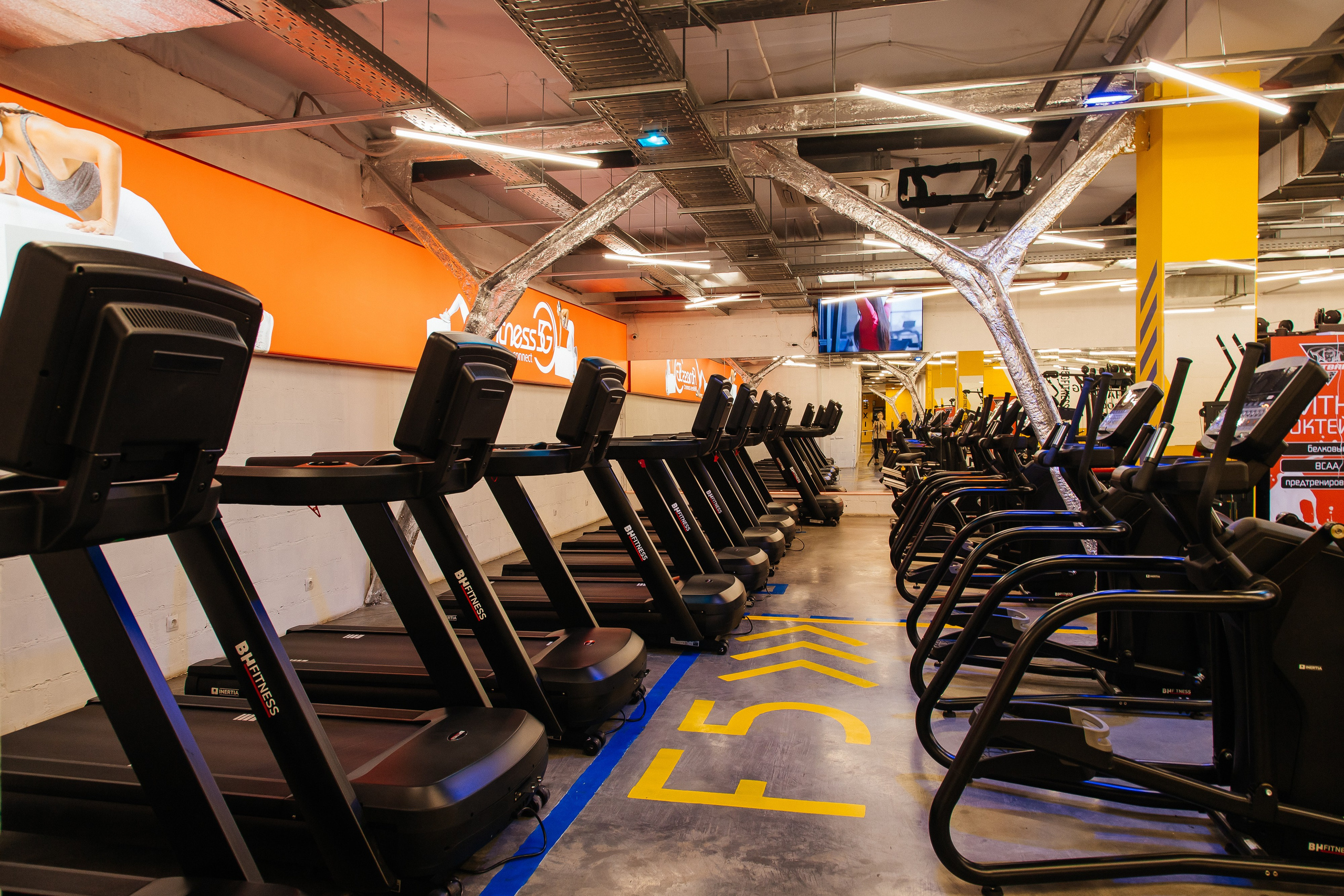Тренажерный зал. Креативный и женский Фотограф Омске Наталья Лебедева