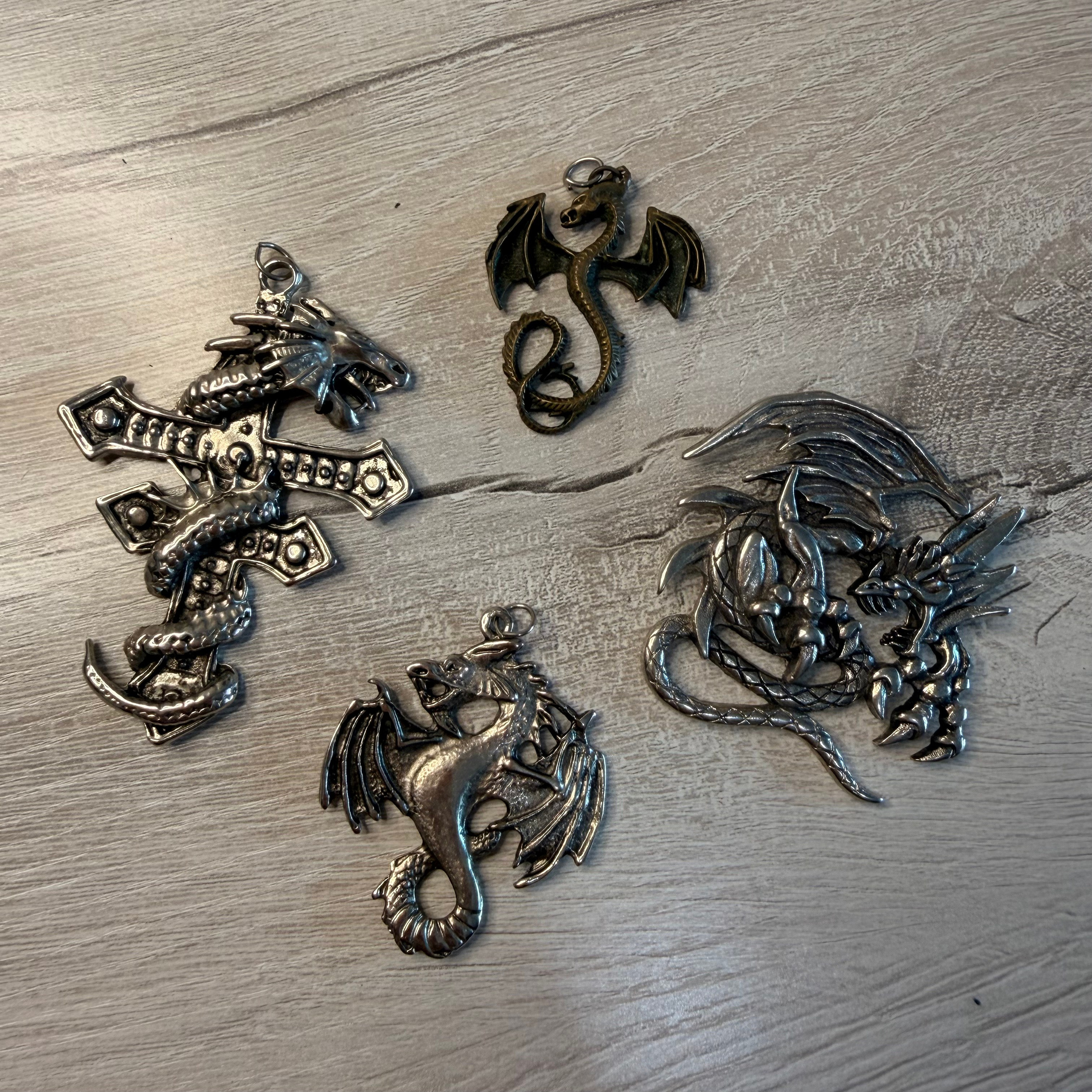 Украшения в аренду. Аренда костюмов, платьев и реквизита для фотосессий на Камчатке