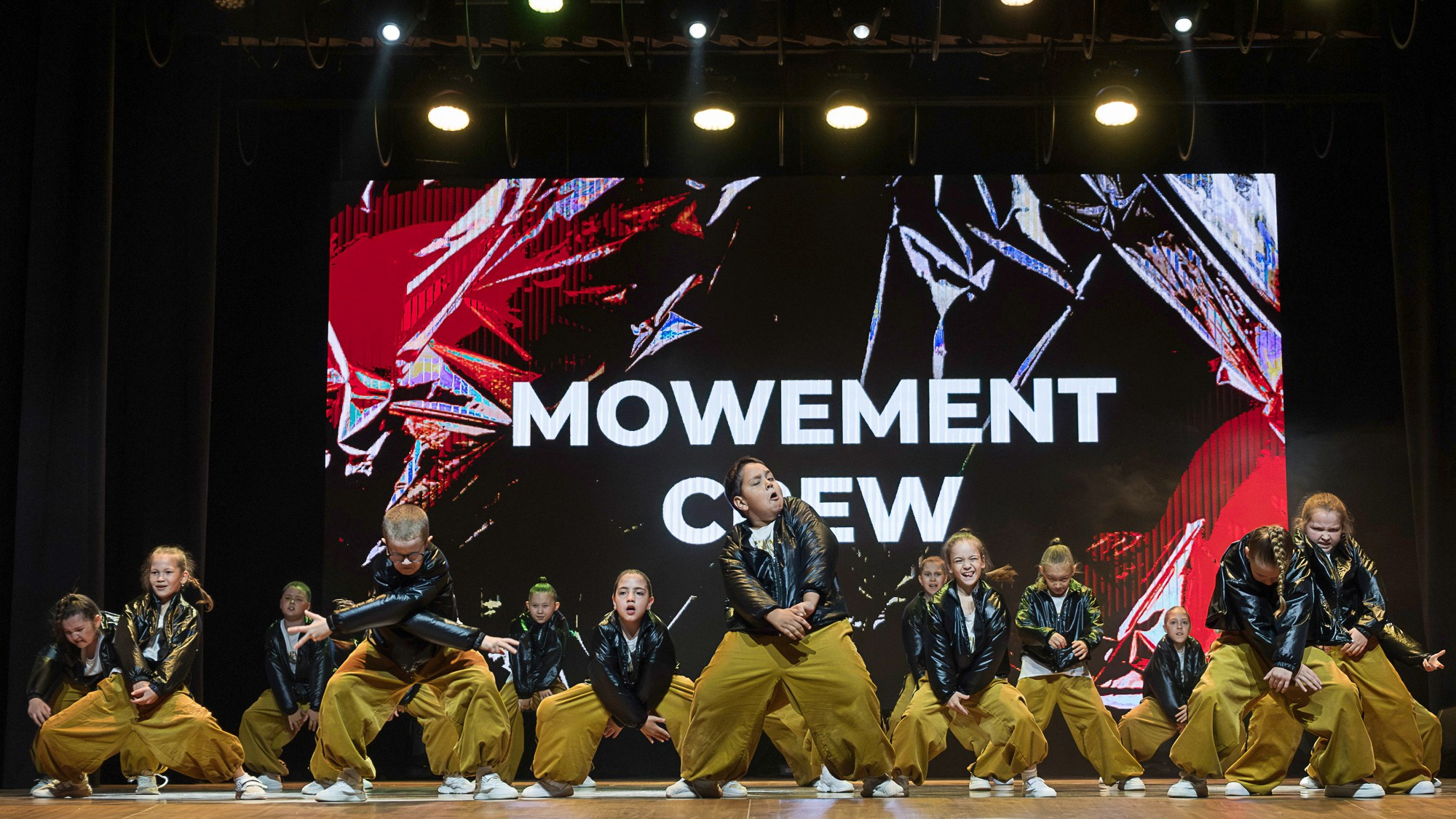 Отчетный концерт МПК Энергетик. Репортажный фотограф в Казани Павел Серпокрылов