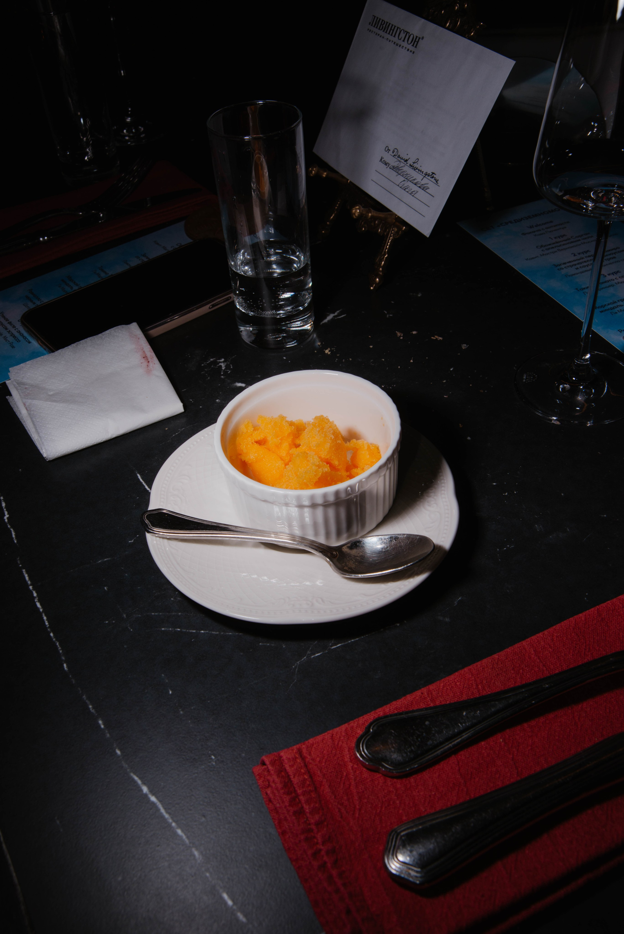 Шеф-тейбл в ресторане Ливингстон. Ксения Glossa. Портретный и репортажный фотограф в Самаре