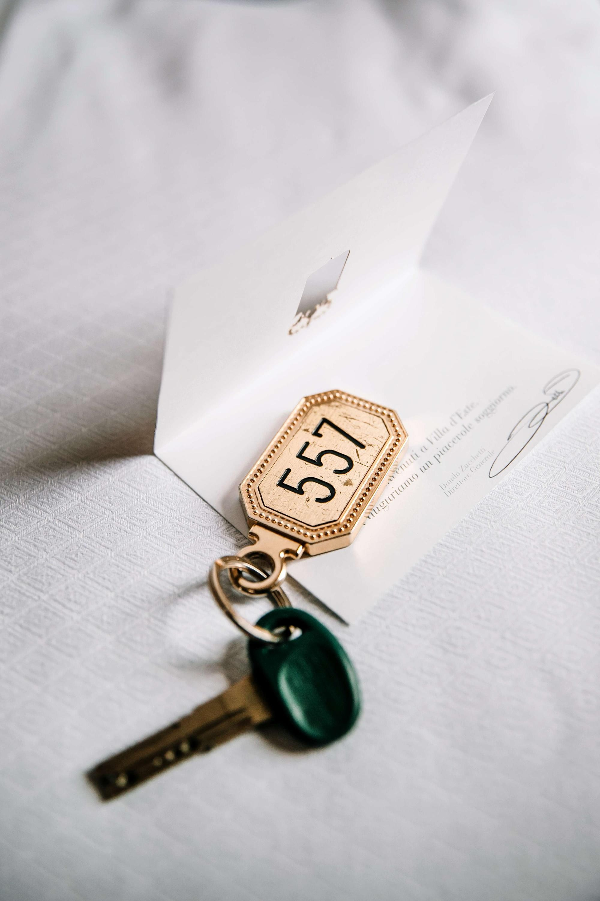 Honeymoon on Como. Любовь Чуляева — свадебный фотограф в Москве и Европе