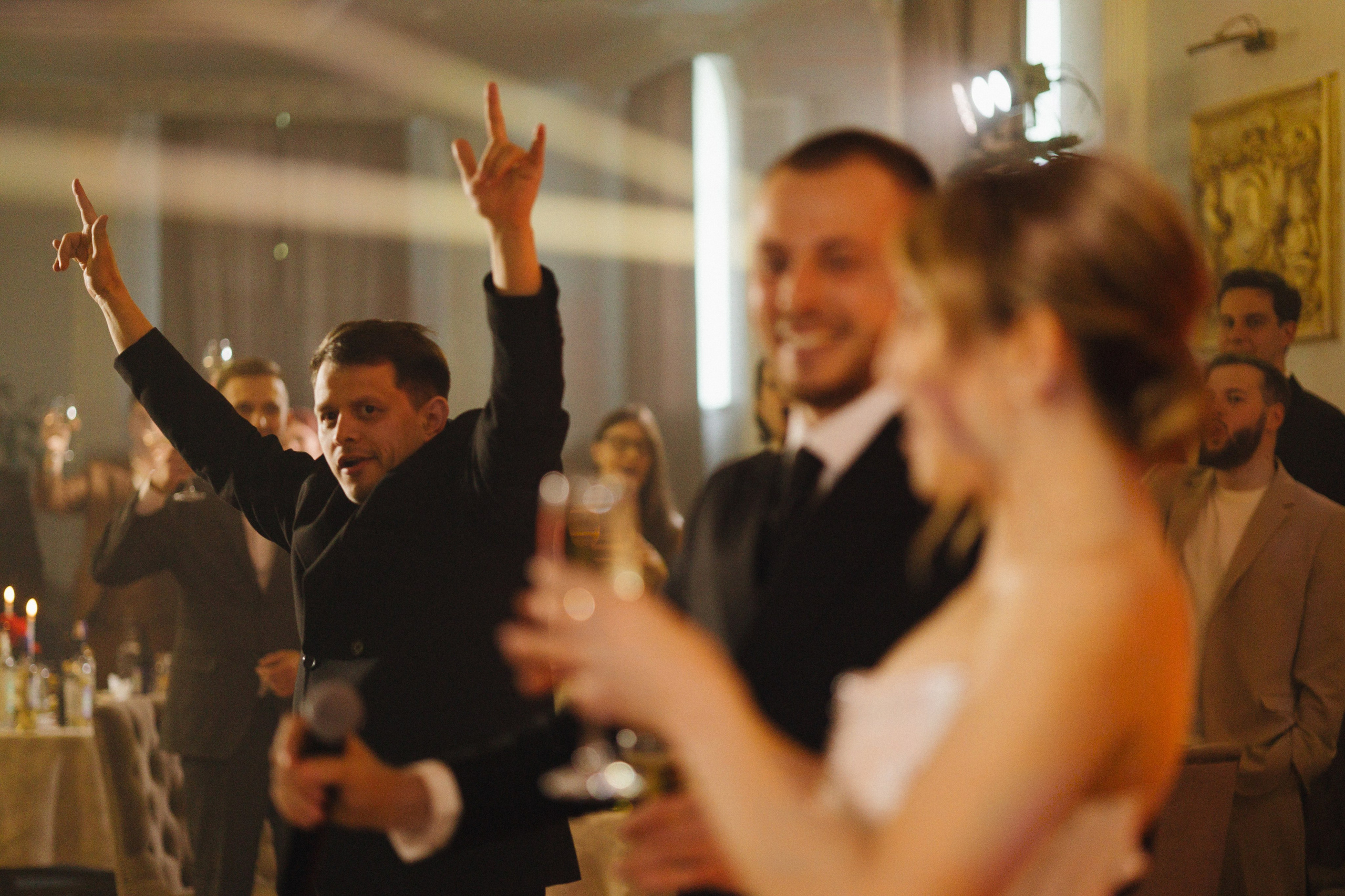 От любви есть только одно средство: любить ещё больше