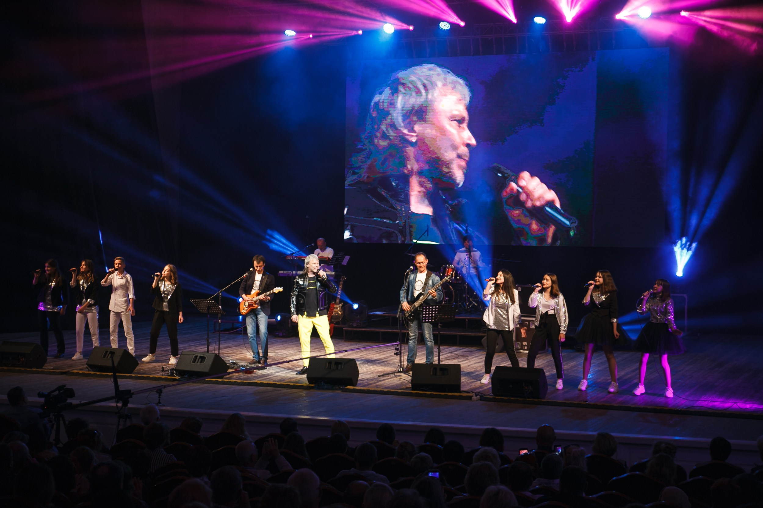 ЦКЗ перезагрузка ХХ века. Свадебный и детский фотограф в Волгограде Слава Белов