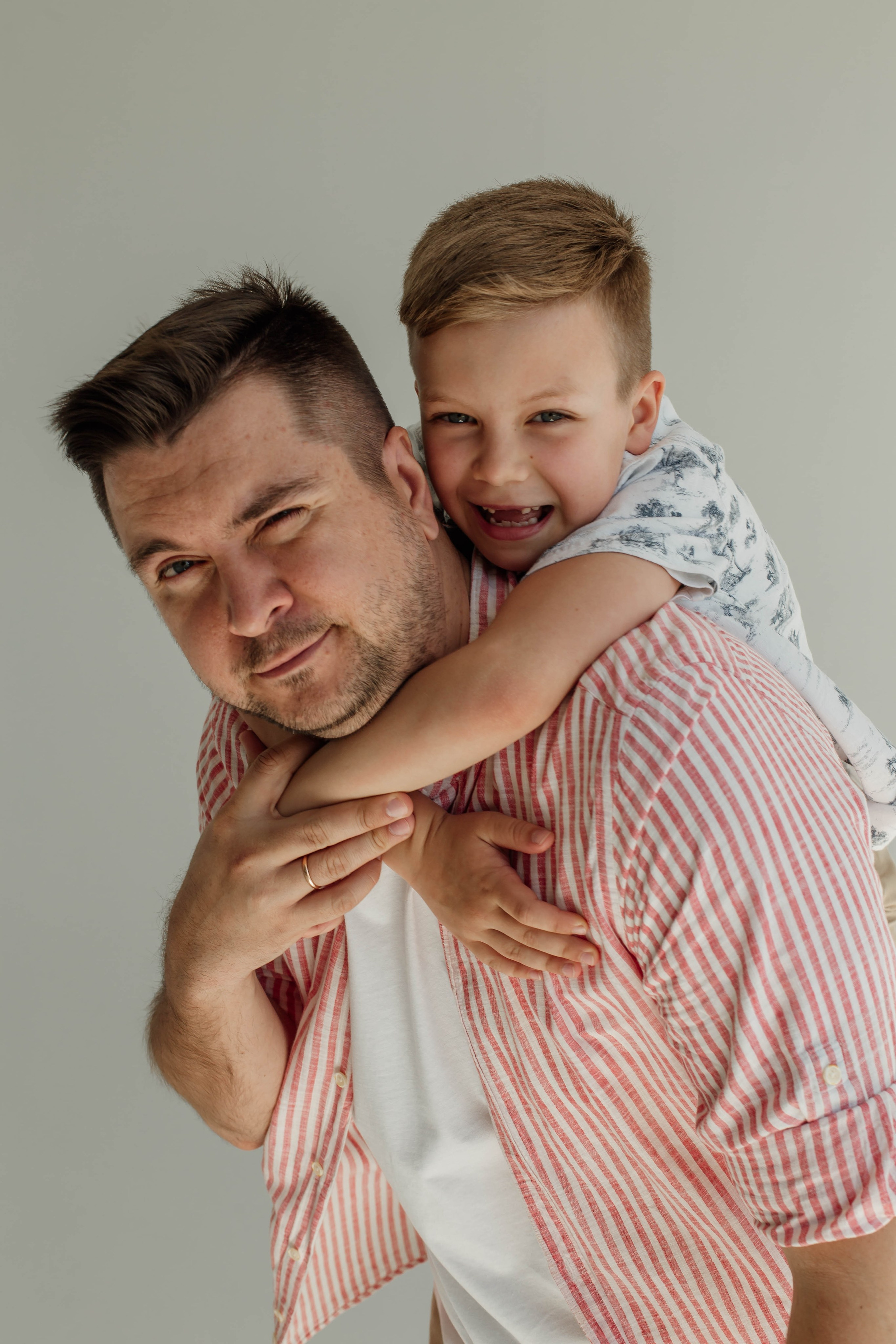 Полина Леша Вадим. Фотограф в Санкт-Петербурге Дарья Заплитная