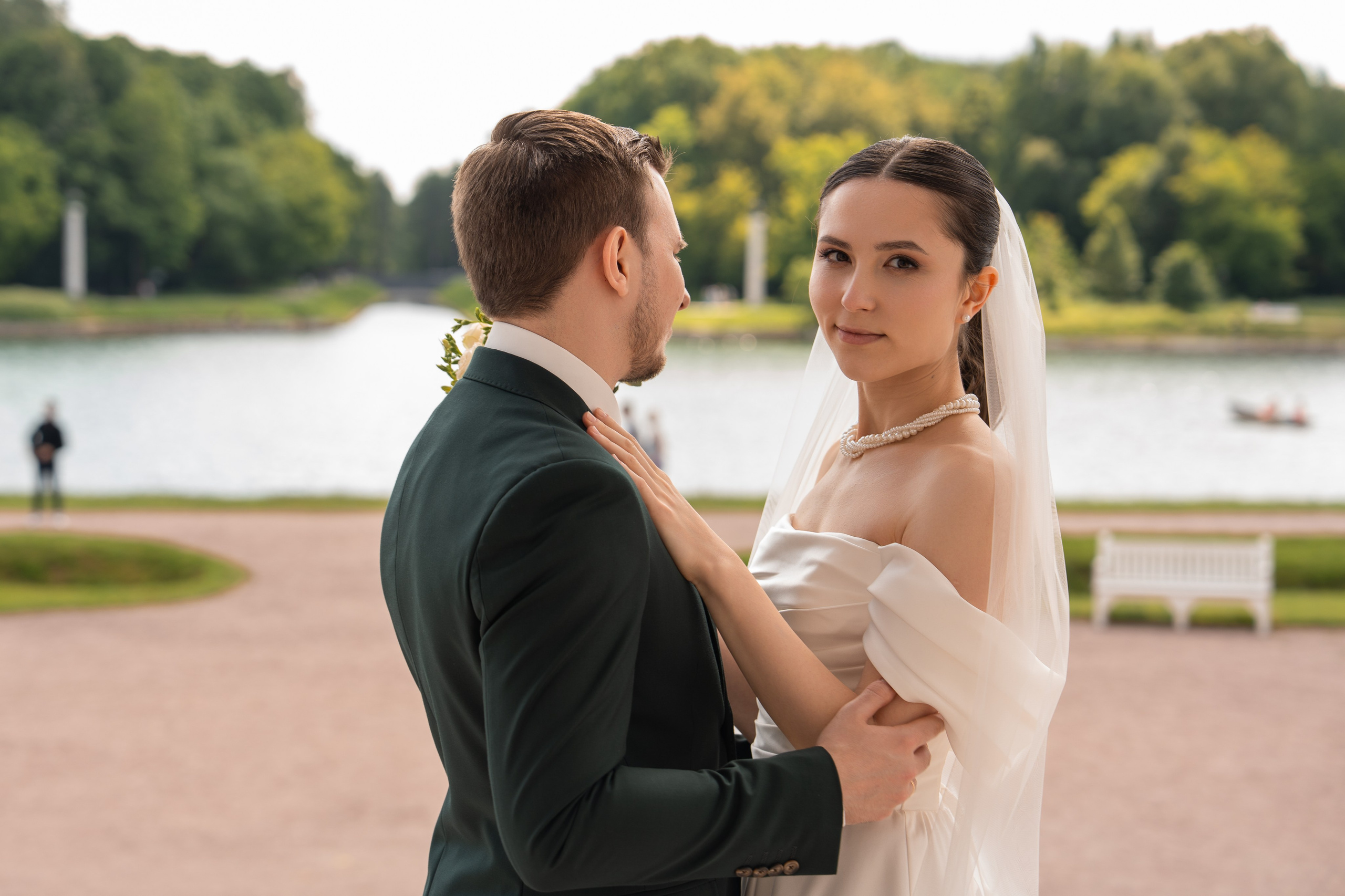 Влад и Илина в Кусково. Свадебный фотограф в Москве Анна Полушина