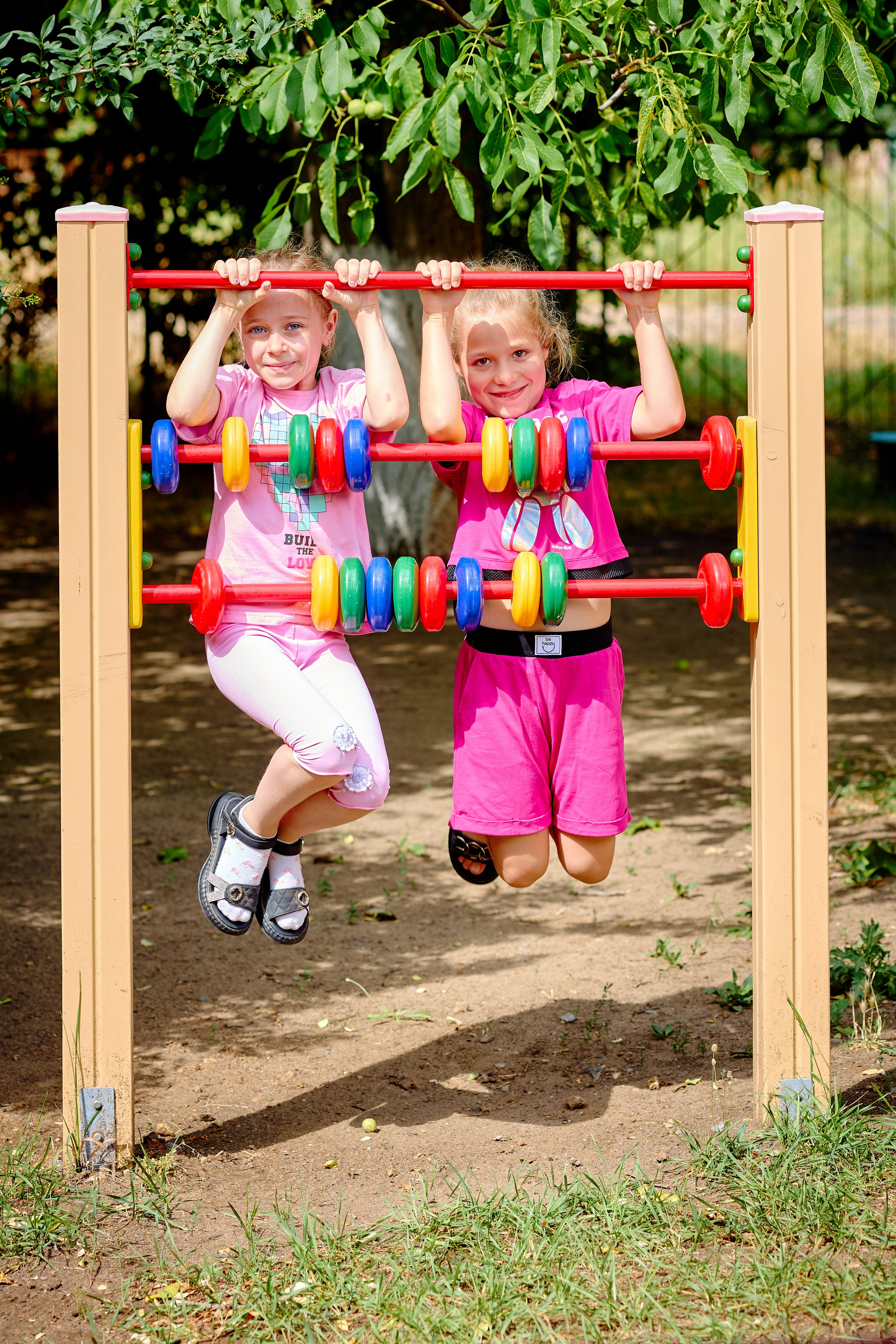Пример летней съемки в детском саду № 92 Старшая группа Радуга. Фотограф Выпускные альбомы Таганрог Сергей Коробченко