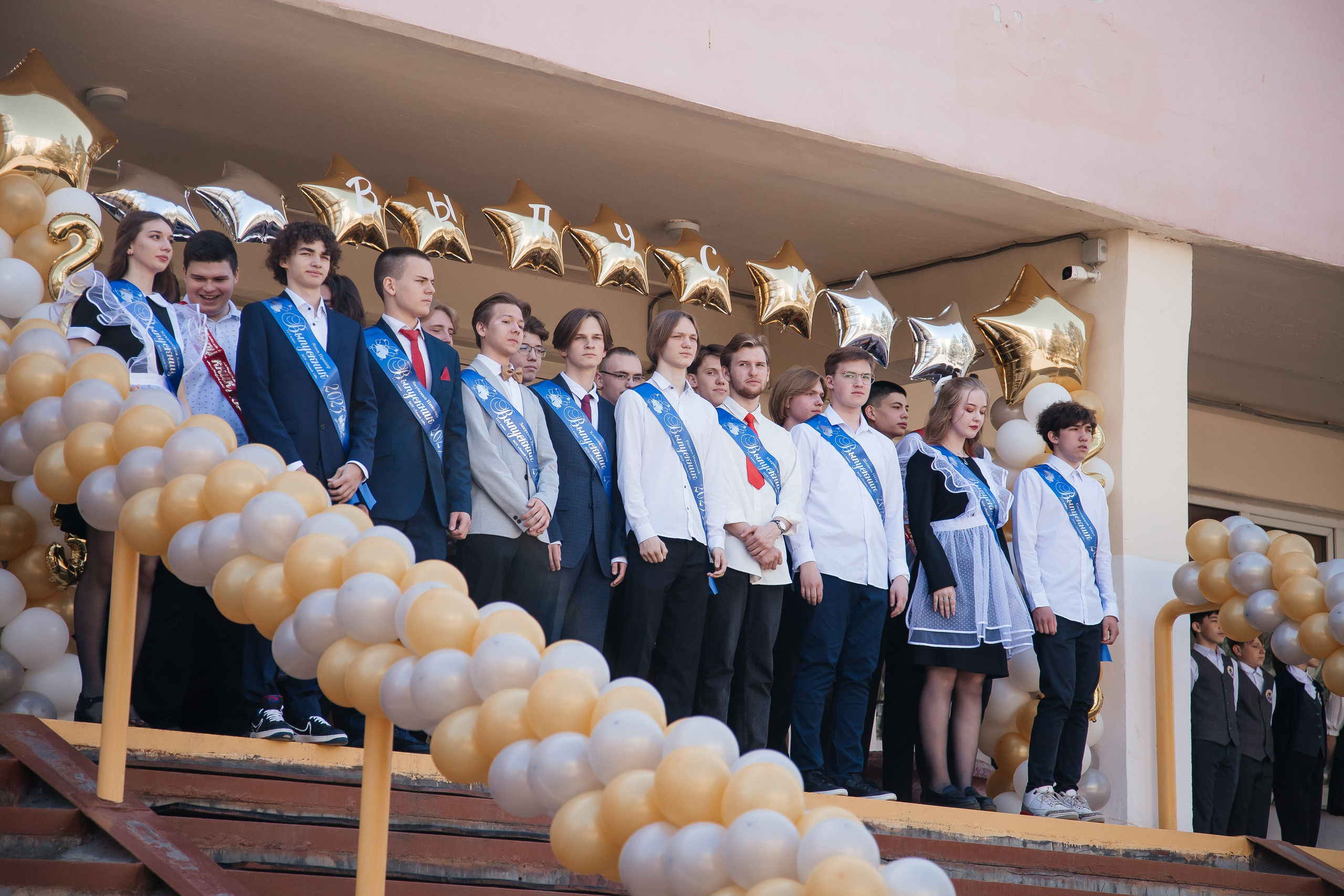 Выпускной. Креативный и женский Фотограф Омске Наталья Лебедева
