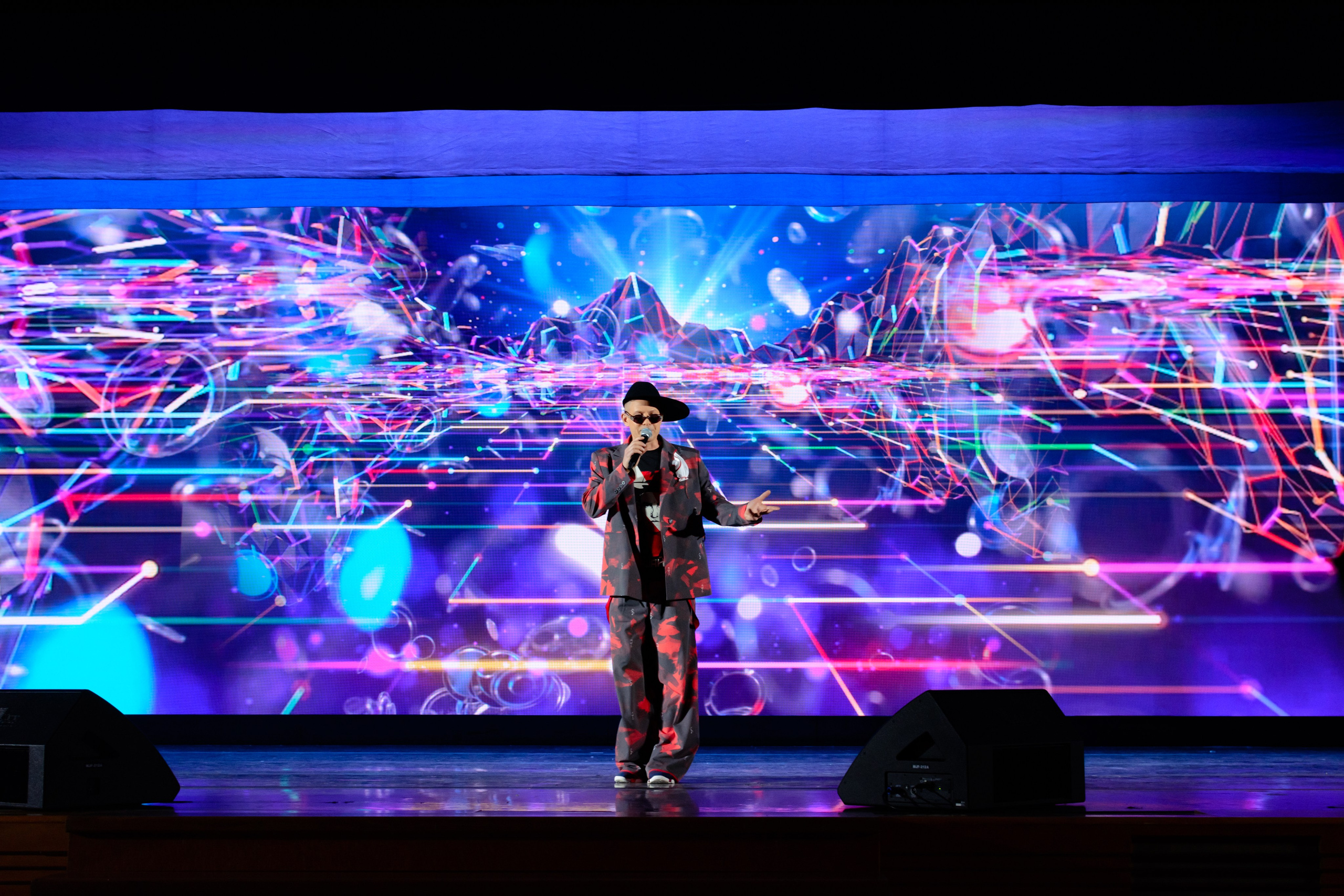 Премия «Будем жить» 2025 г. Государственный Кремлевский Дворец. Портретный и репортажный Фотограф в Москве Александра Комарницкая