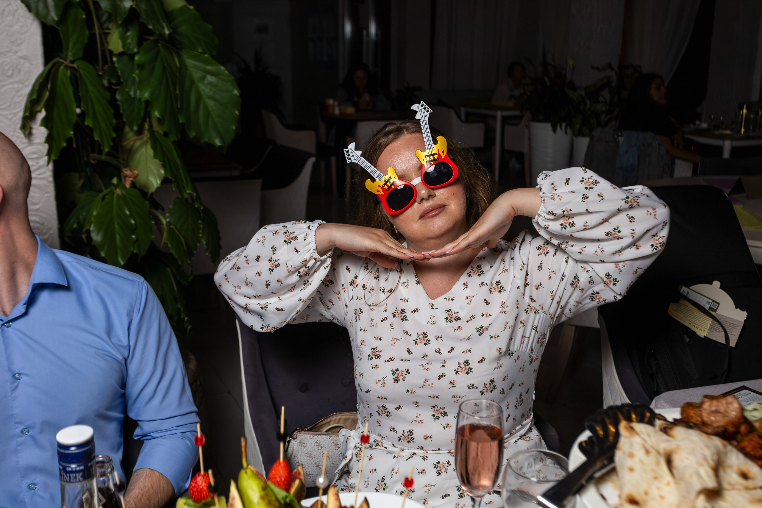 Юбилей в кафе «Парус». Репортажный фотограф Анапа