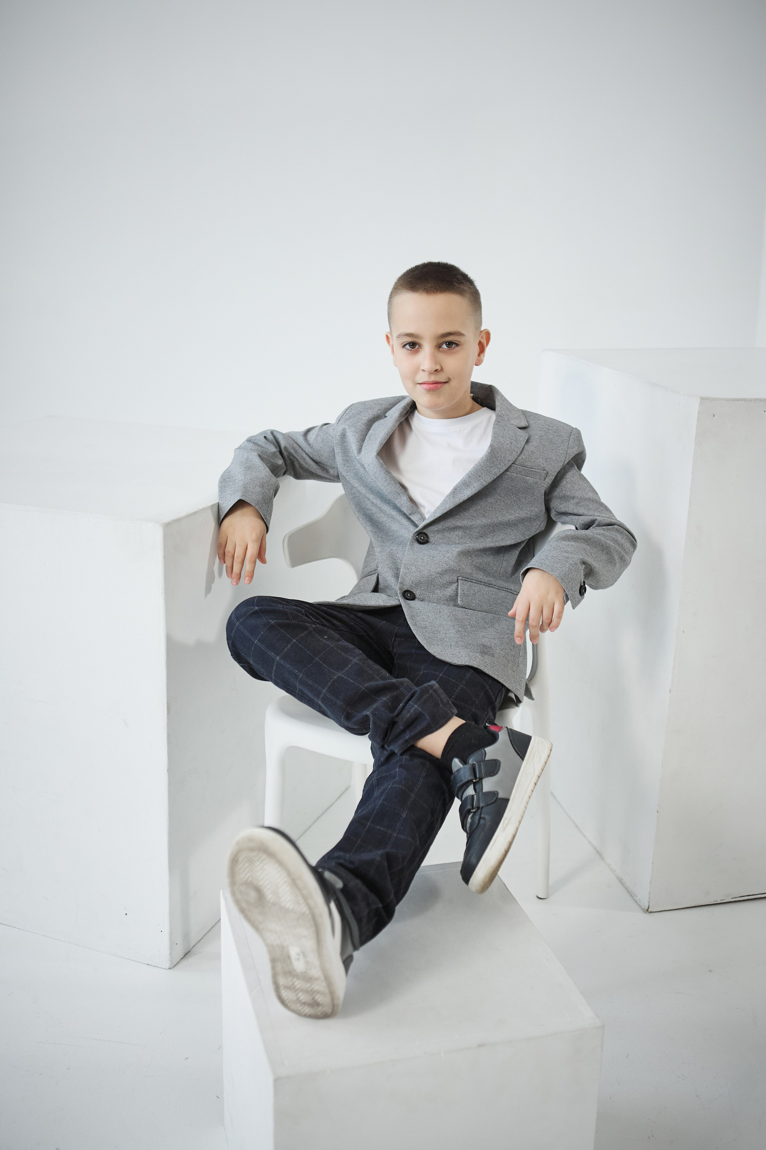 Портреты. Выпускные альбомы в городе Курган для всех