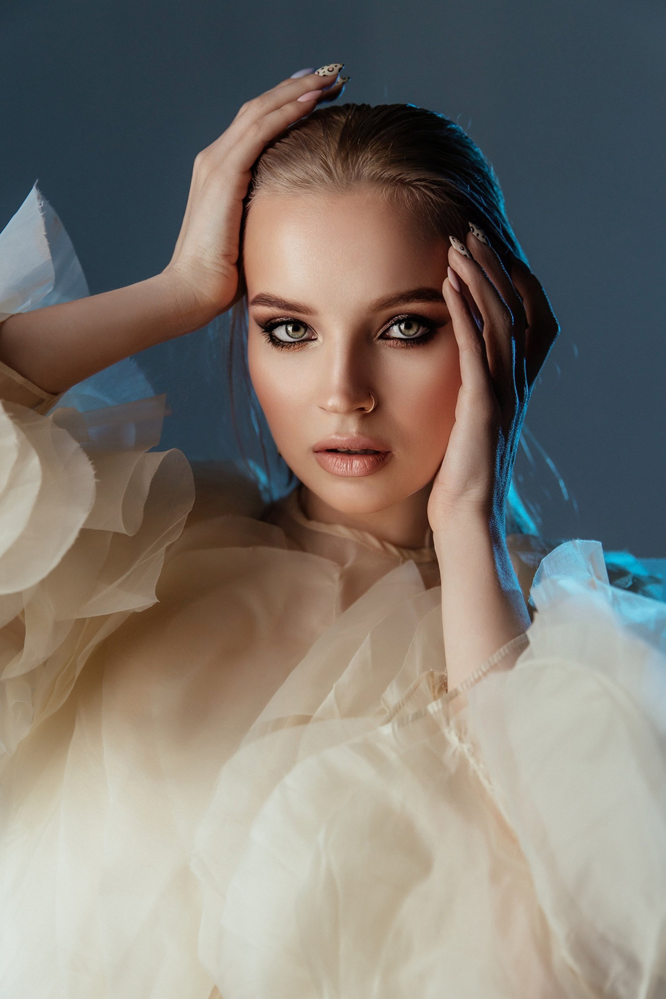 Алена — фотостудия. Камилла — свадебный и женский фотограф в Саратове