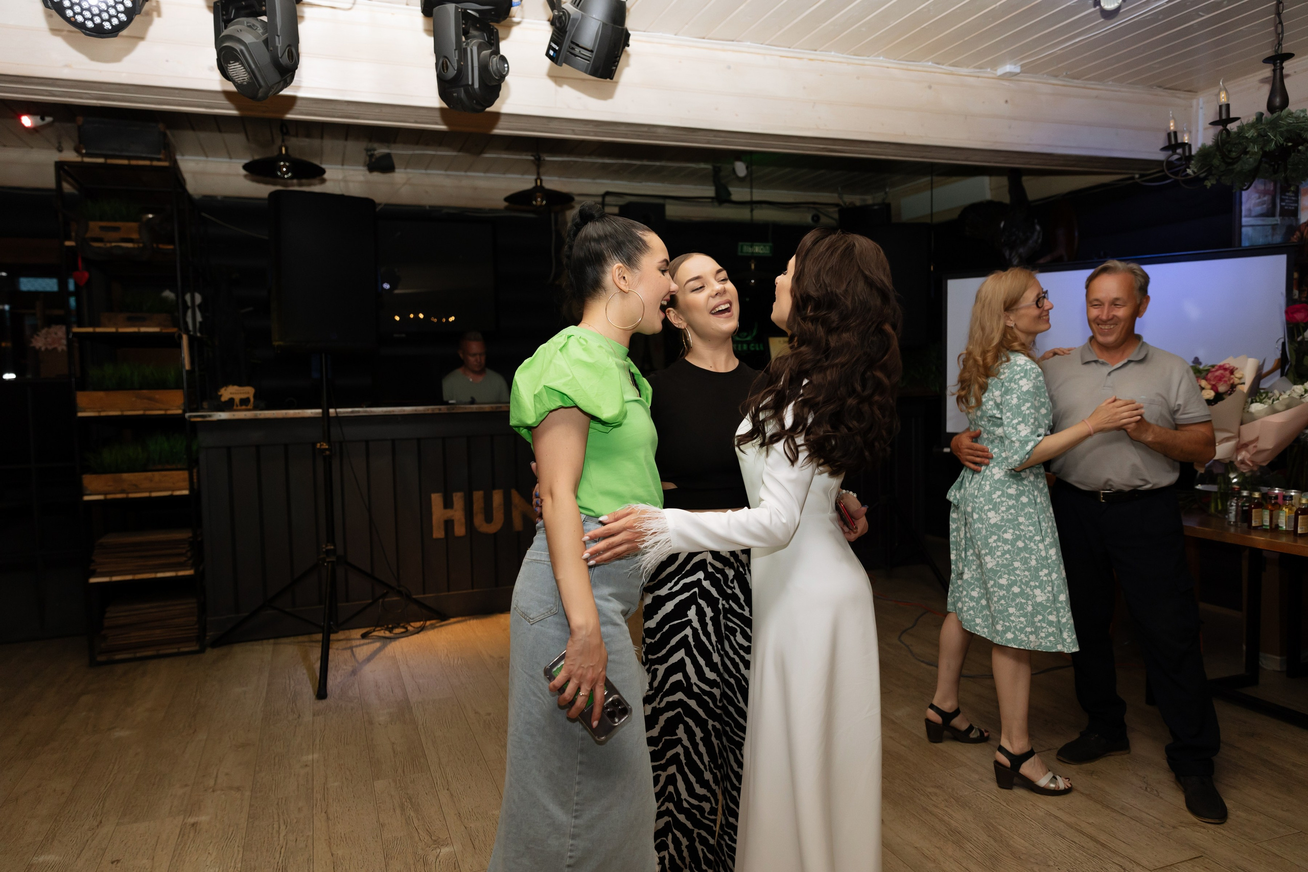 В смысле 35, было же 18?. 📷˙Свадебный фотограф и видеограф в Чебоксарах | Ксения