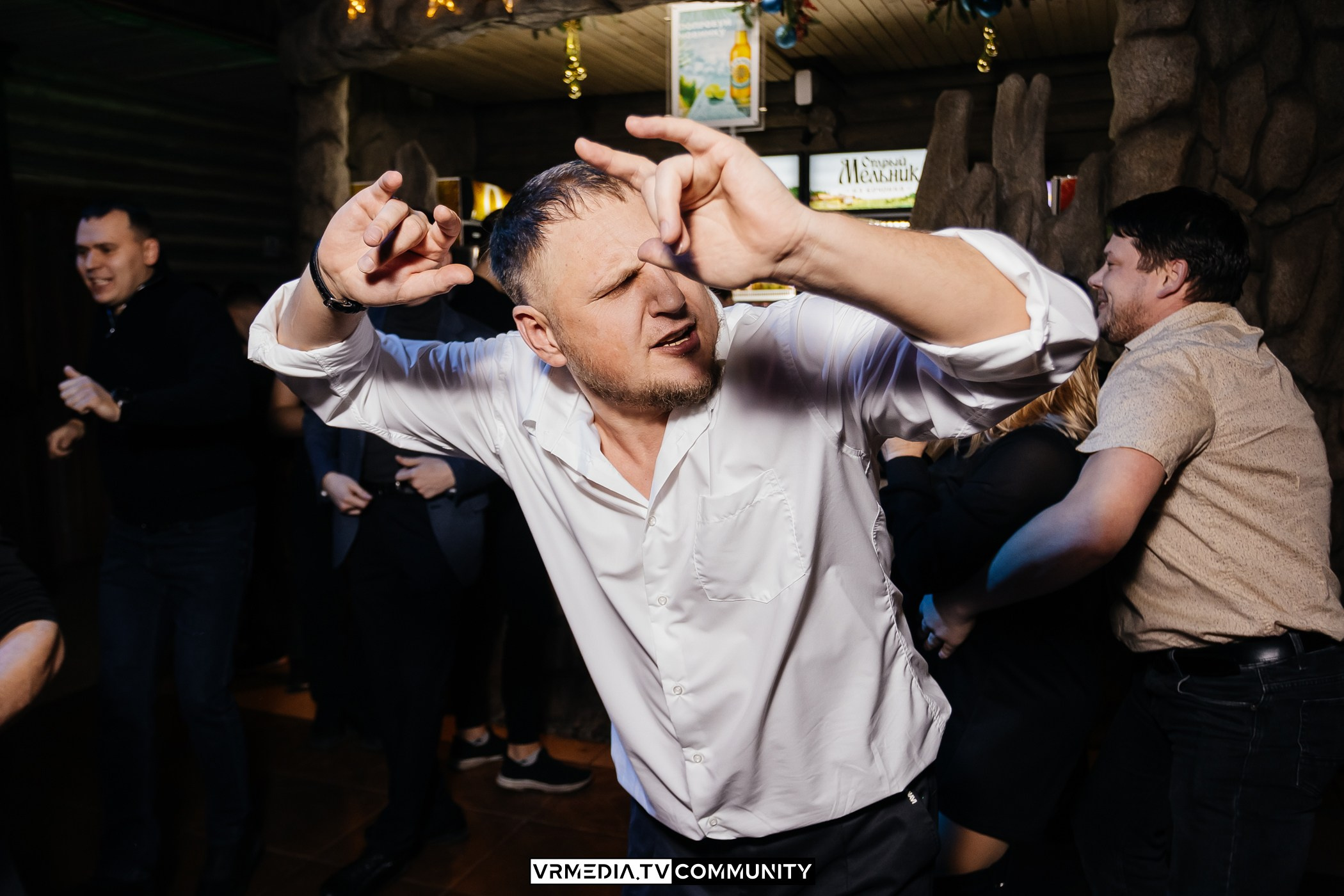 Новогодний вечер у «Петровича»