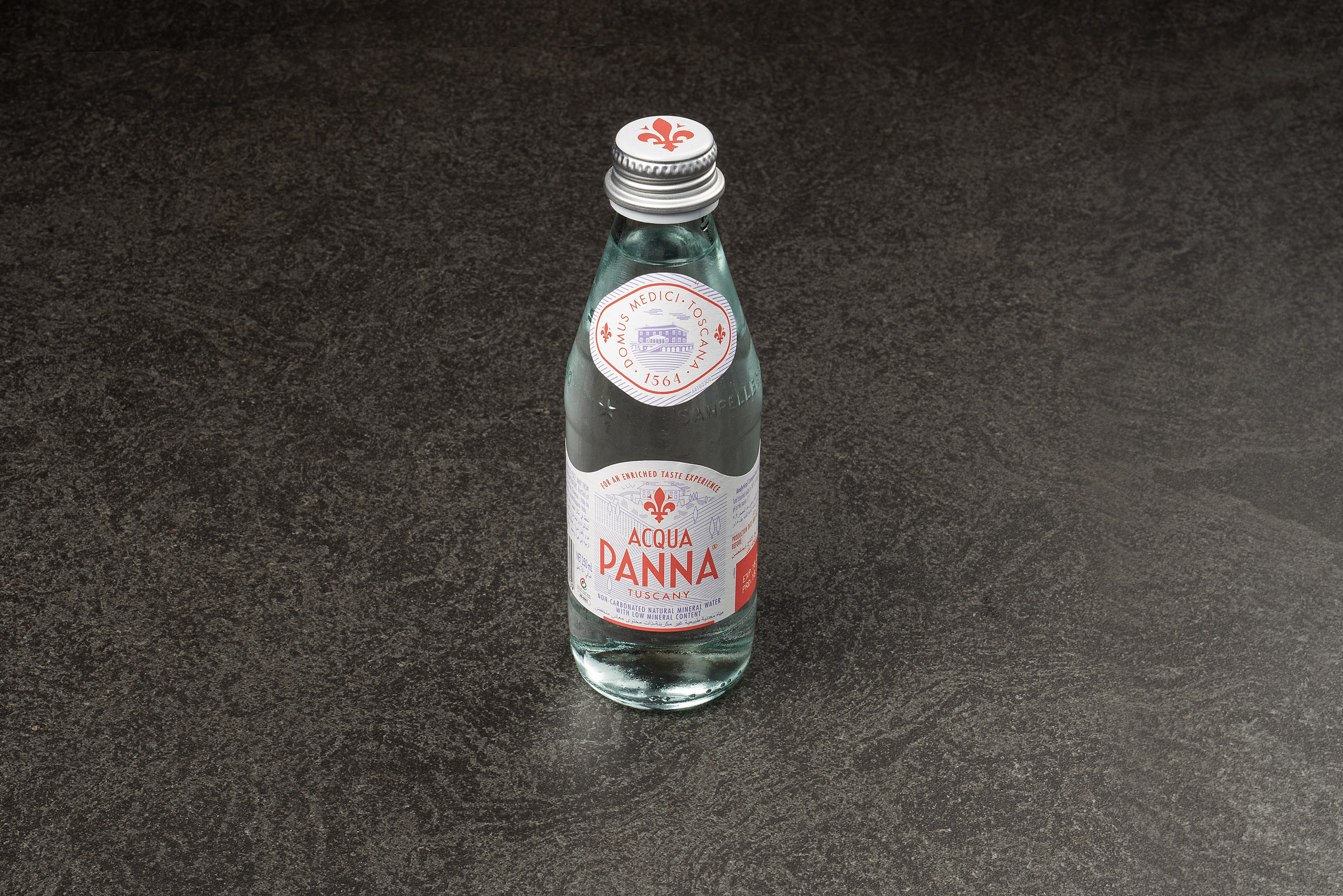 Auria (Commercial retouch). Илья Игнатченко — фотограф, ретушер