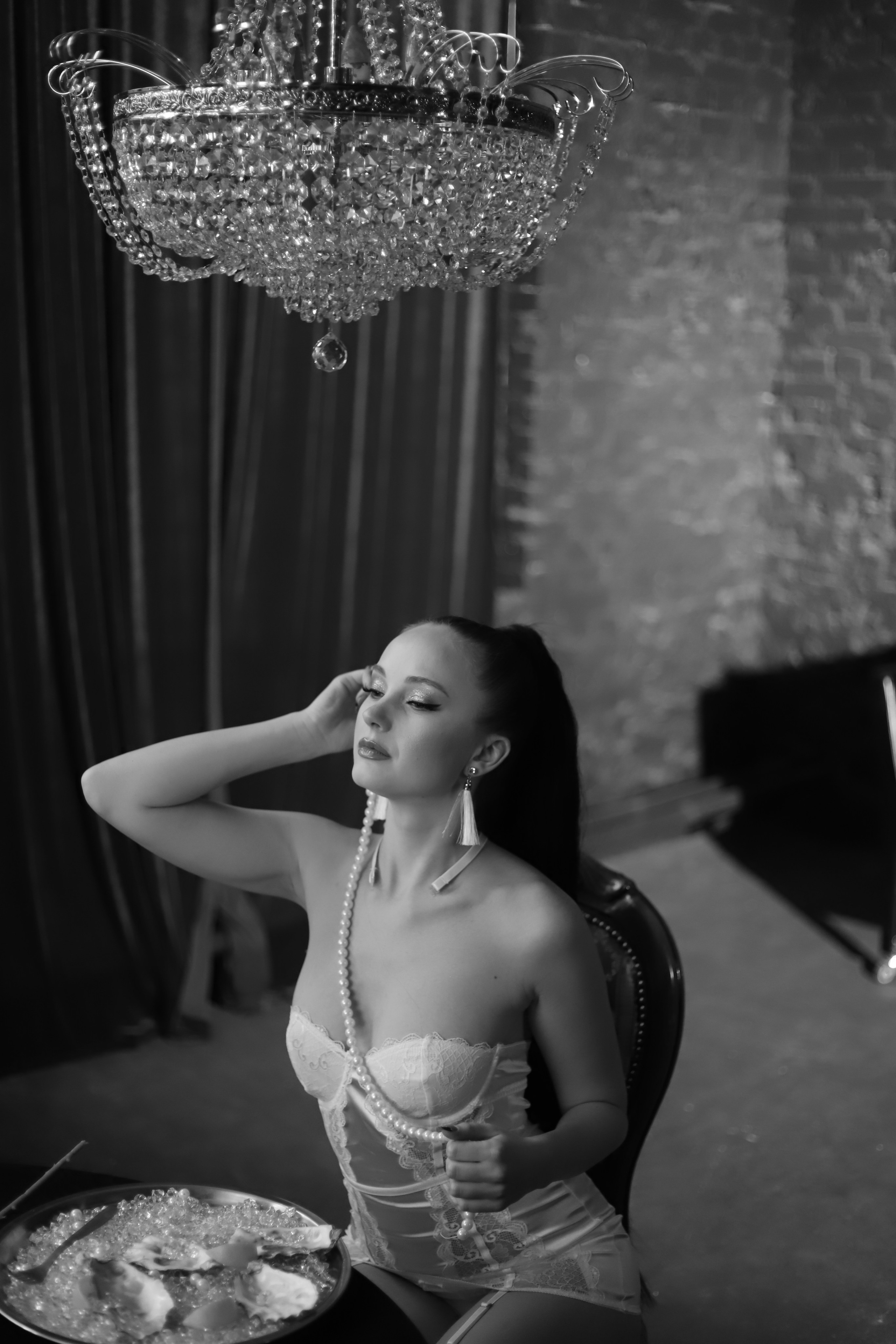 Ню индивидуальная фотостудия Jl 19.12. Главная