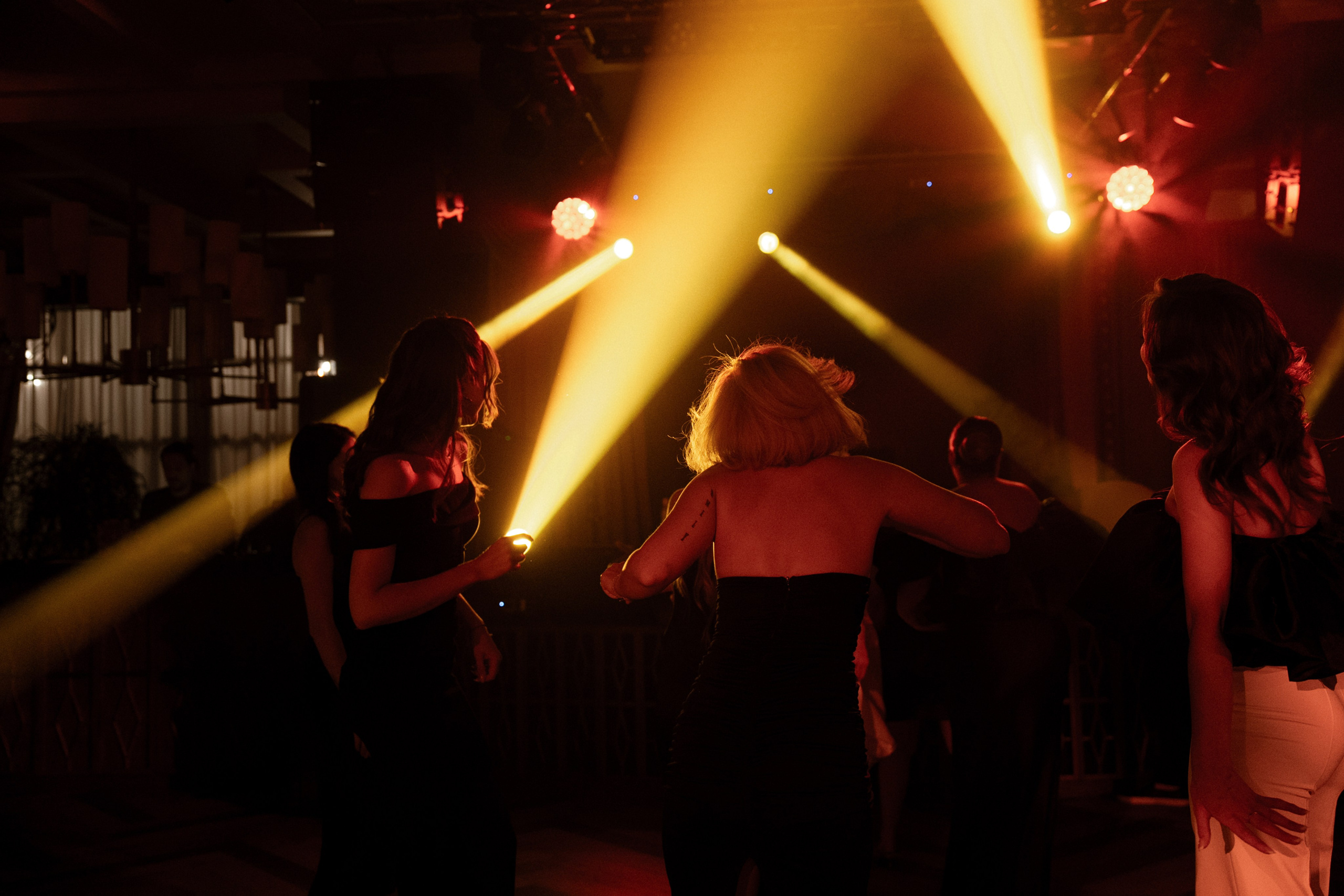 Гермес. Orange. Семейный и портретный фотограф в Саратове Сахарова Маша