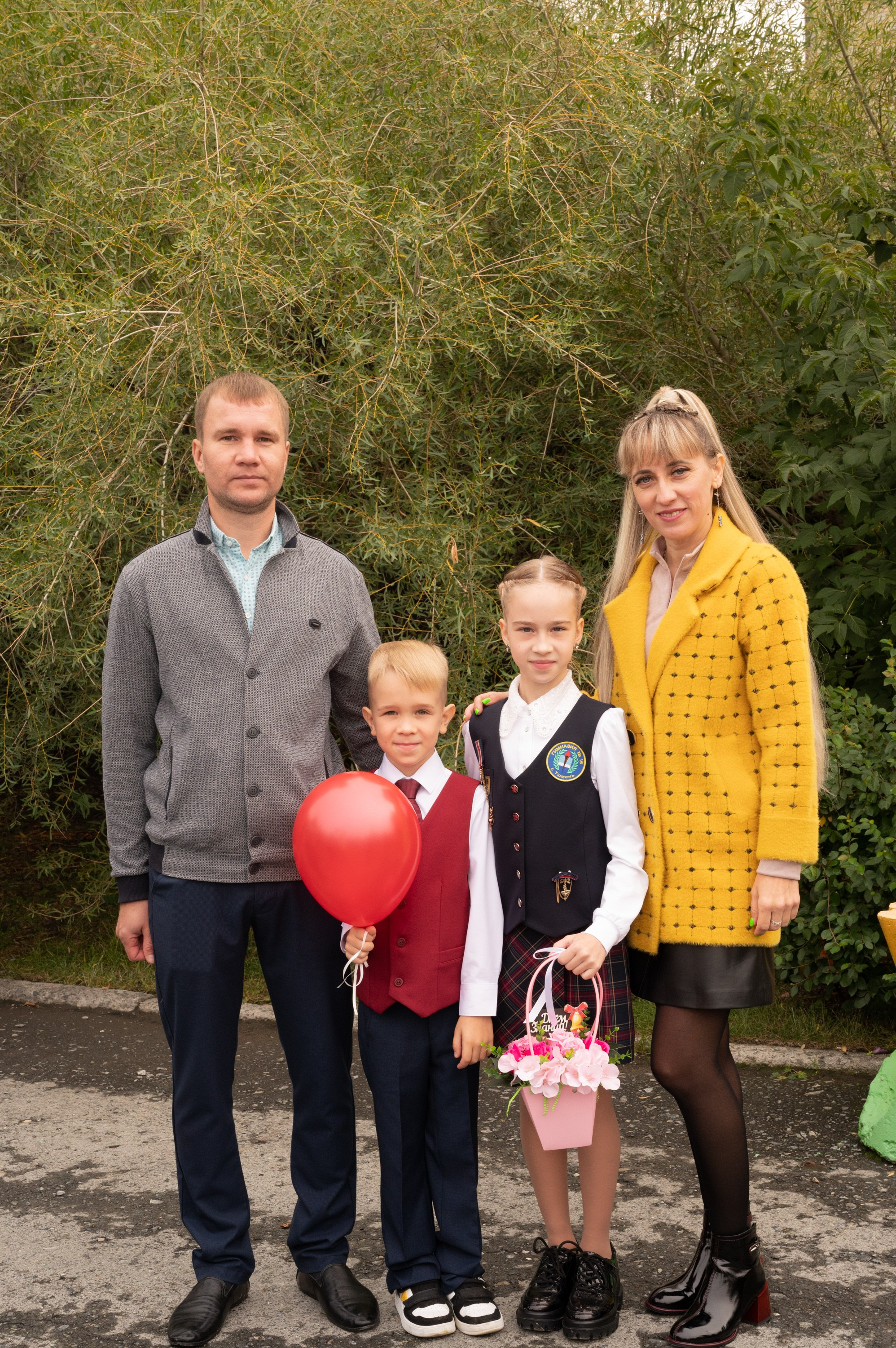 1 сентября 1 К 16 гимназия репортаж, линейка +в классе. Фотограф новорожденных, семейный детский в Тюмени Татьяна Морозова