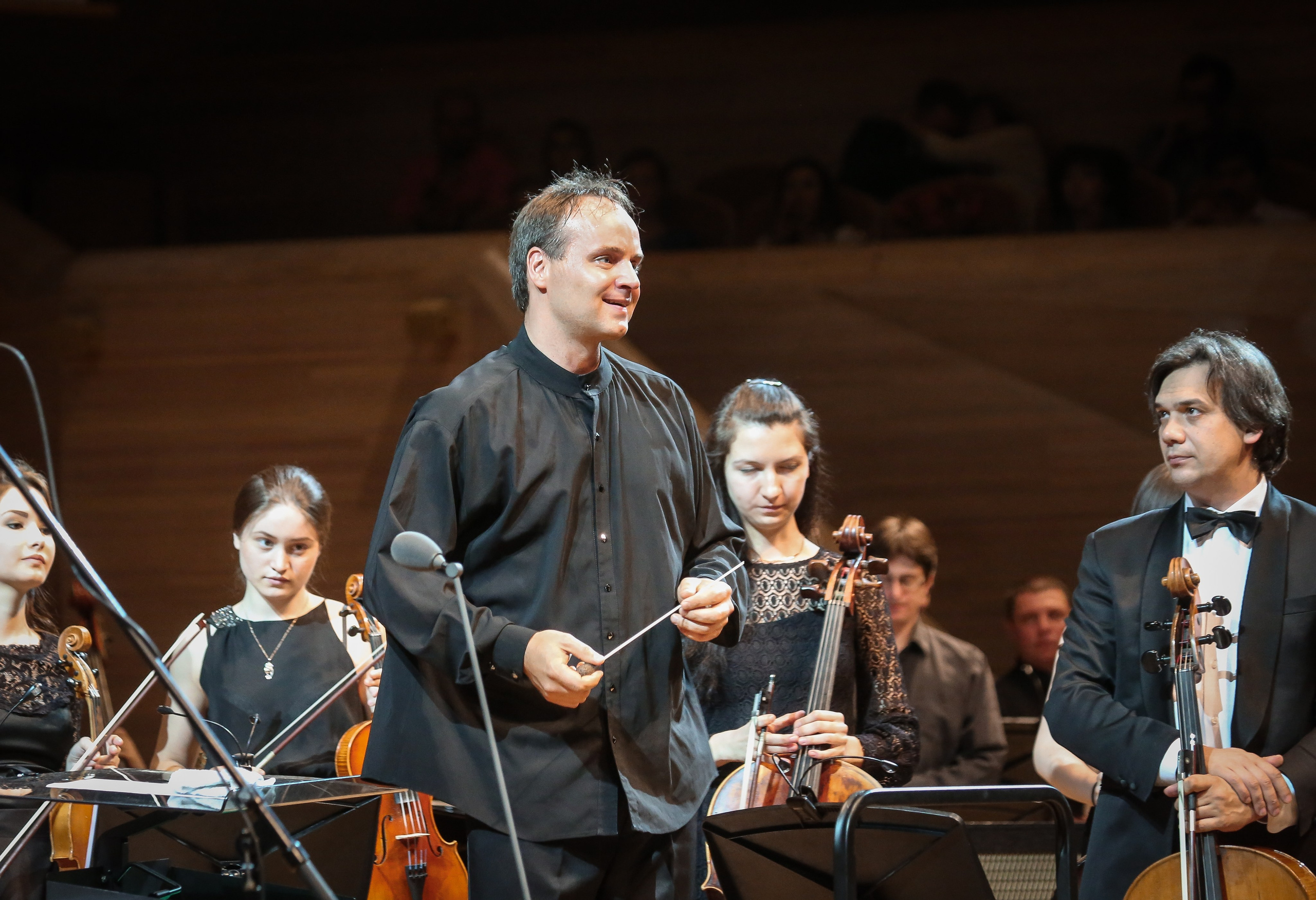 Музыкальные таланты Содружества. Дарья Письменюк / Darya Leitstern — фотограф, музыкант, журналист, путешественник