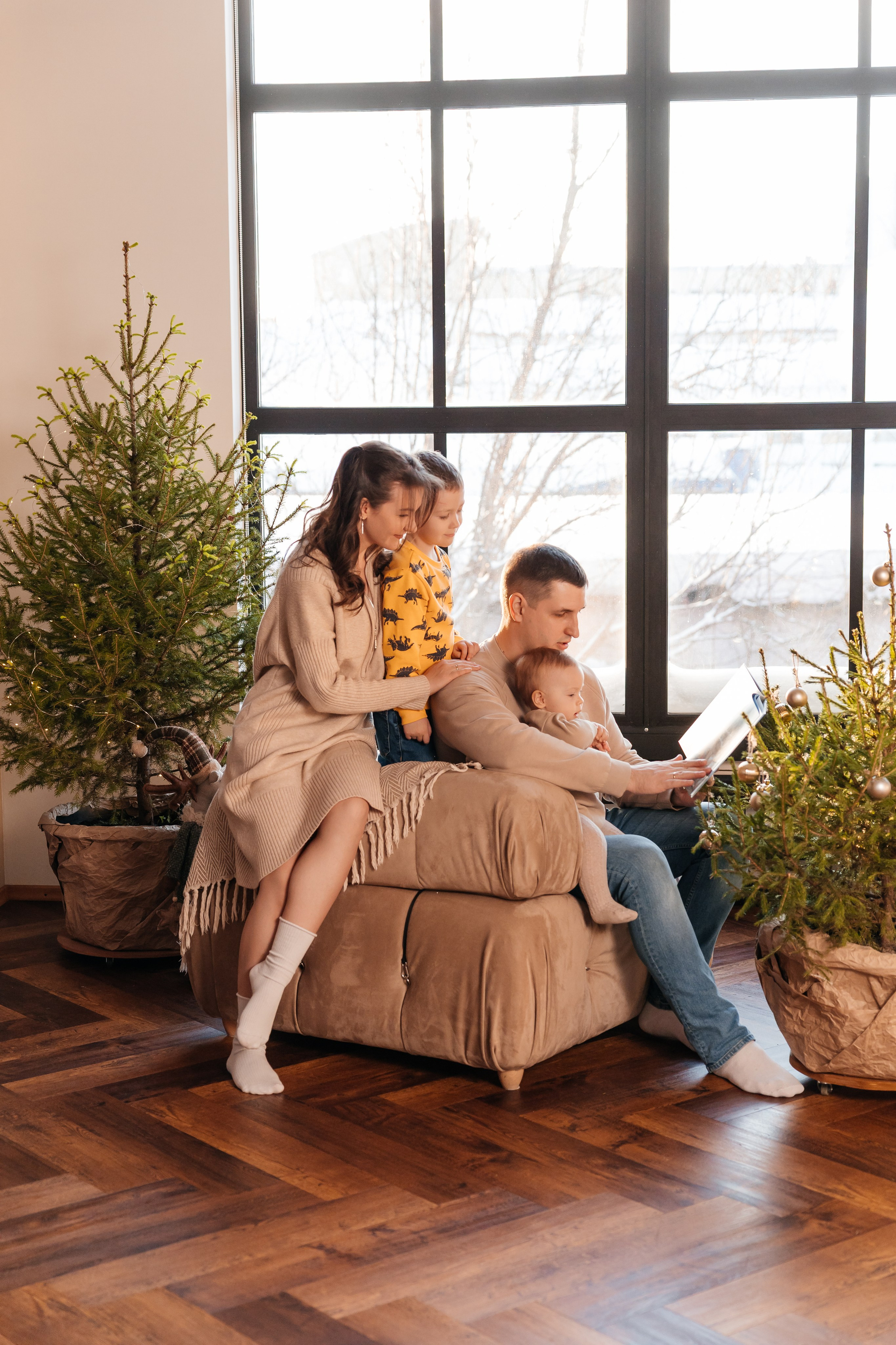 Семейная фотосессия в Сургуте. Семейный фотограф в Сургуте Инна Смолякова