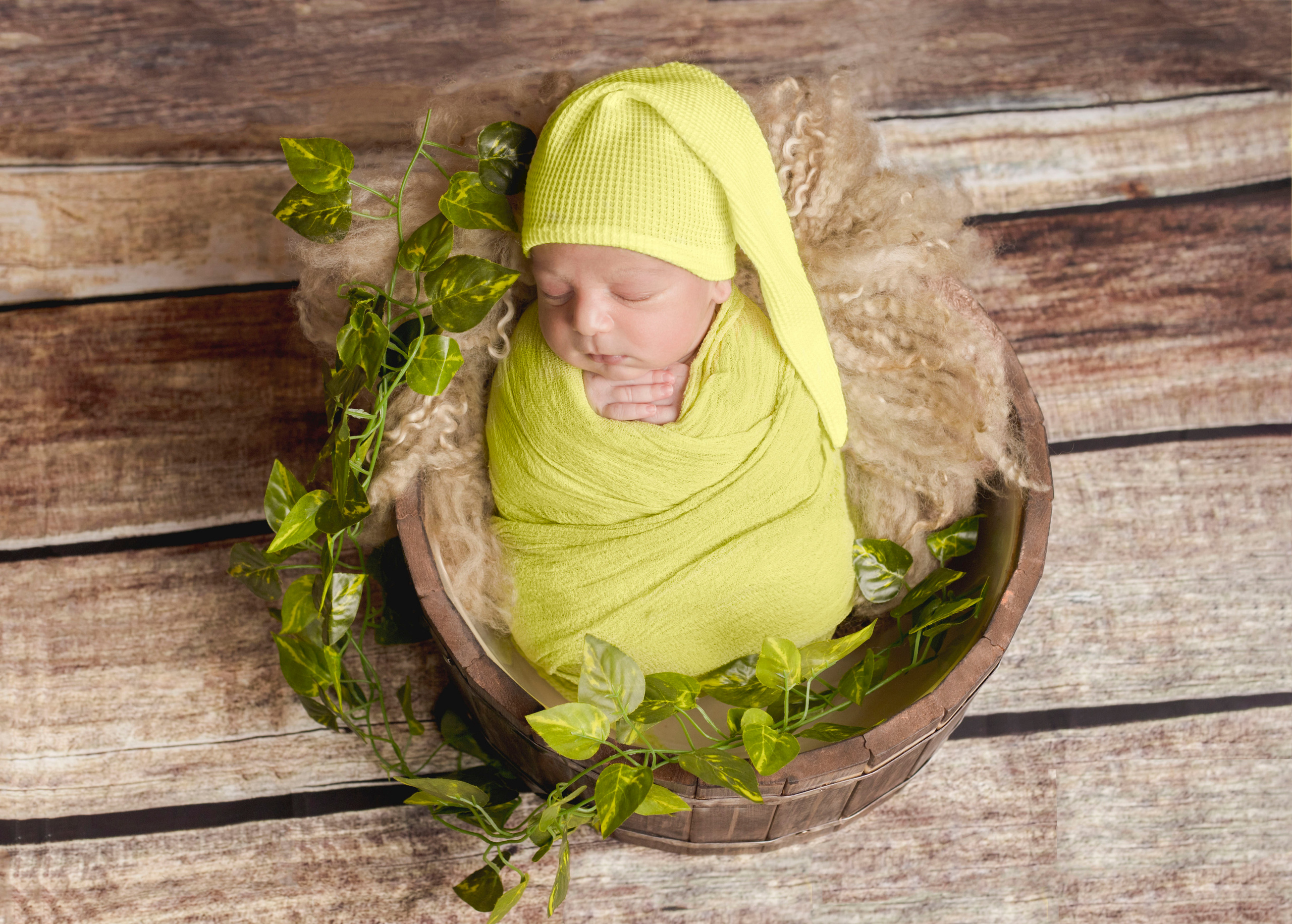 Новорожденные. Фотограф новорожденных Омск —со всем необходимым к вам домой