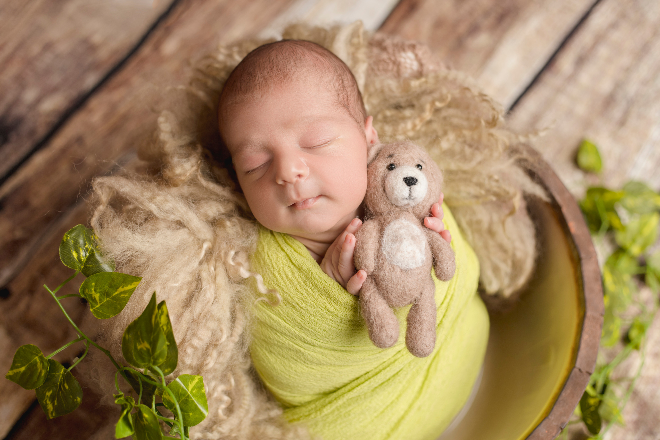 Новорожденные. Фотограф новорожденных Омск —со всем необходимым к вам домой