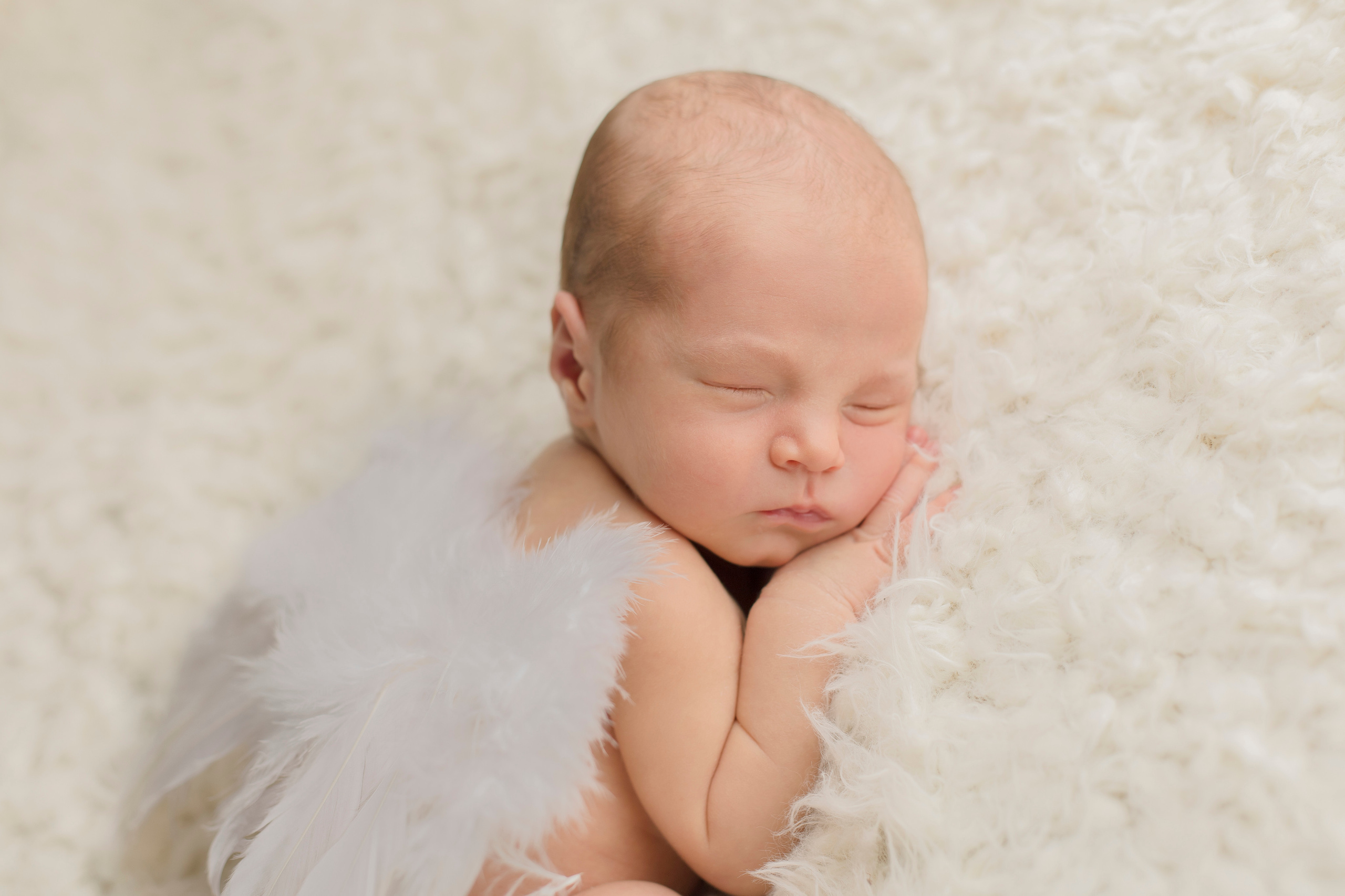 Новорожденные. Фотограф новорожденных Омск —со всем необходимым к вам домой